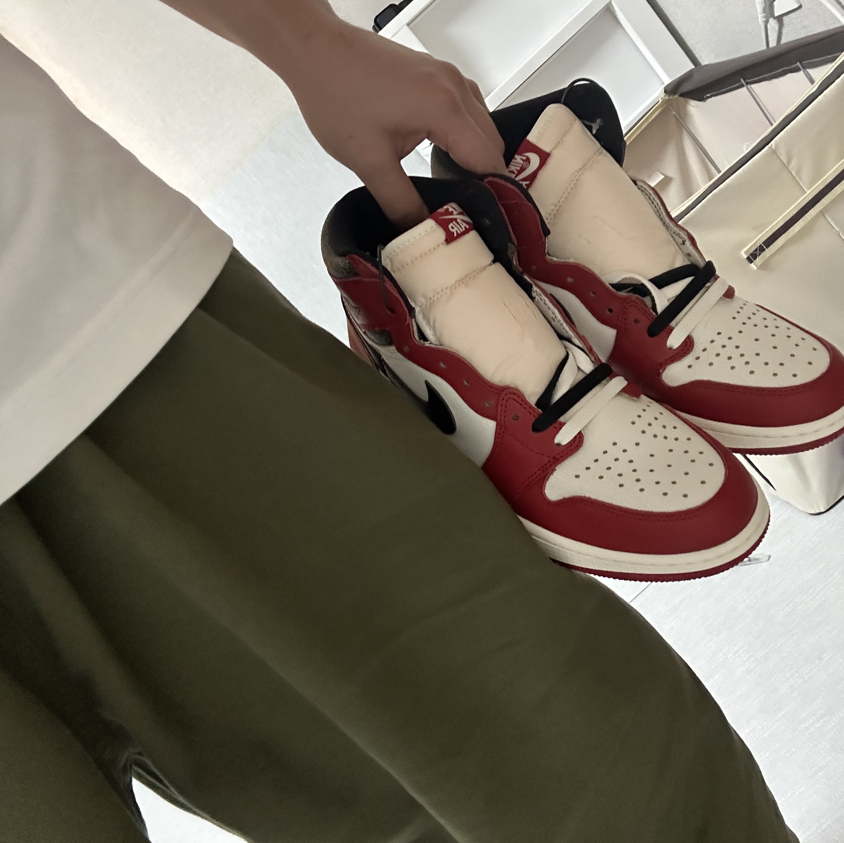 Jordan 1 Retro High OG Chicago 2022 착용 스타일 - 2