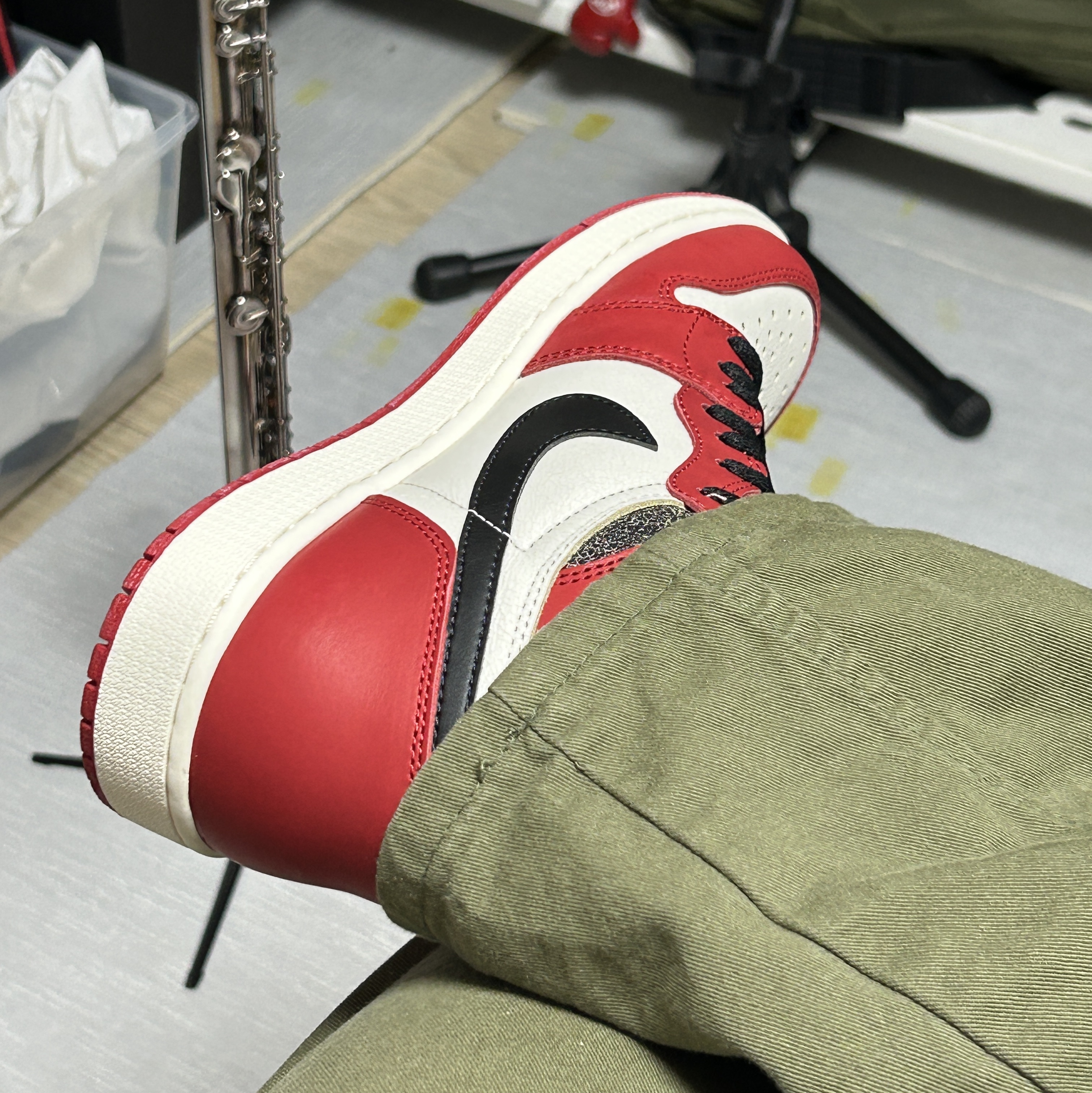 Jordan 1 Retro High OG Chicago 2022 착용 스타일 - 4
