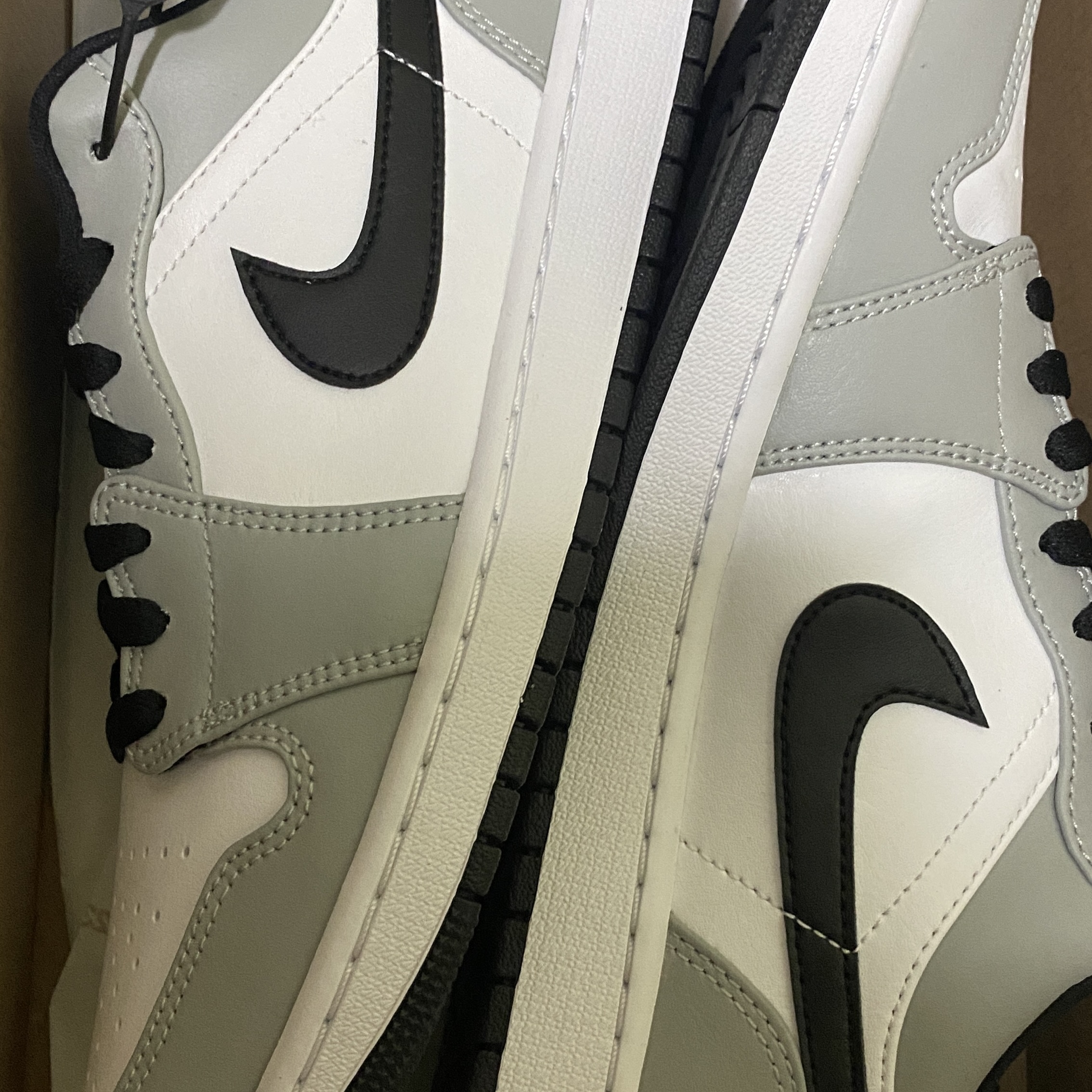 Jordan 1 Low Light Smoke Grey 착용 스타일