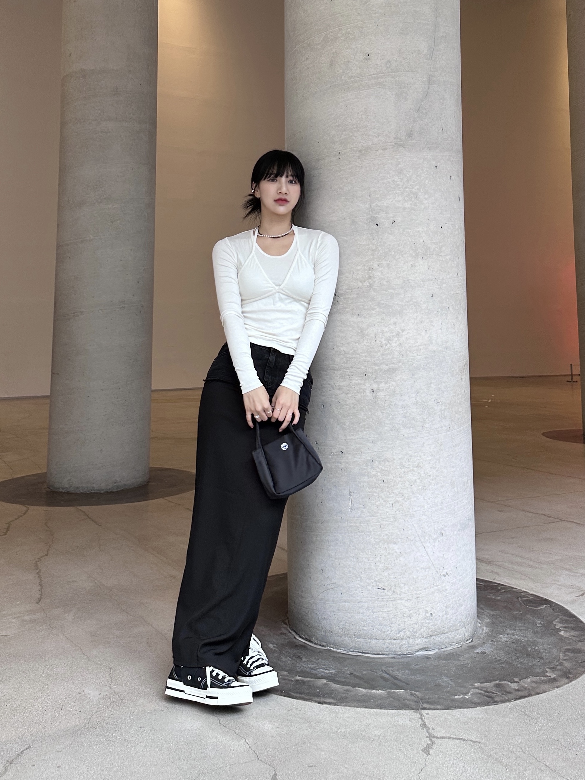 Converse Chuck 70 High Plus Black 착용 스타일 - 1