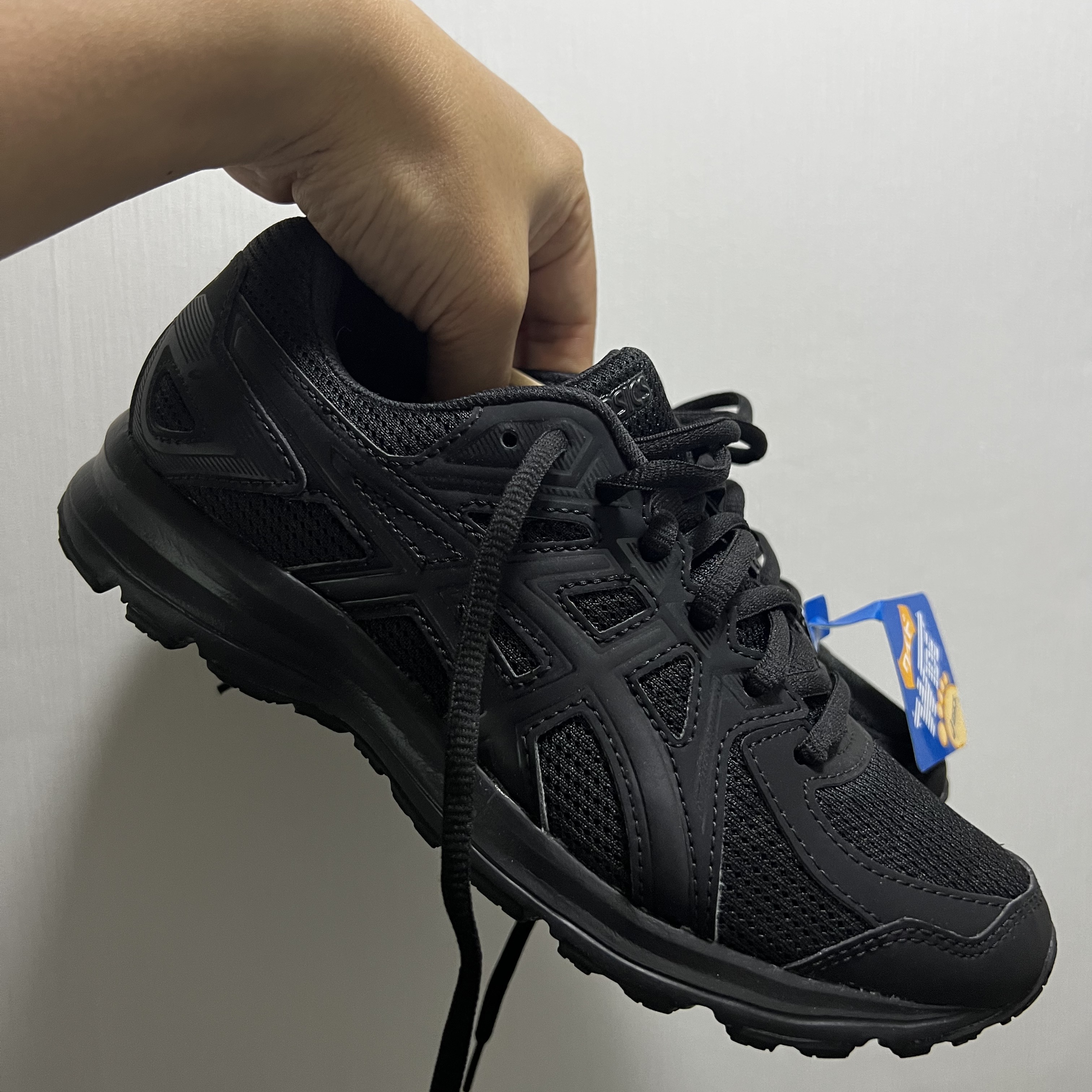 Asics Jog 100 T Black - 4E Extra Wide 착용 스타일