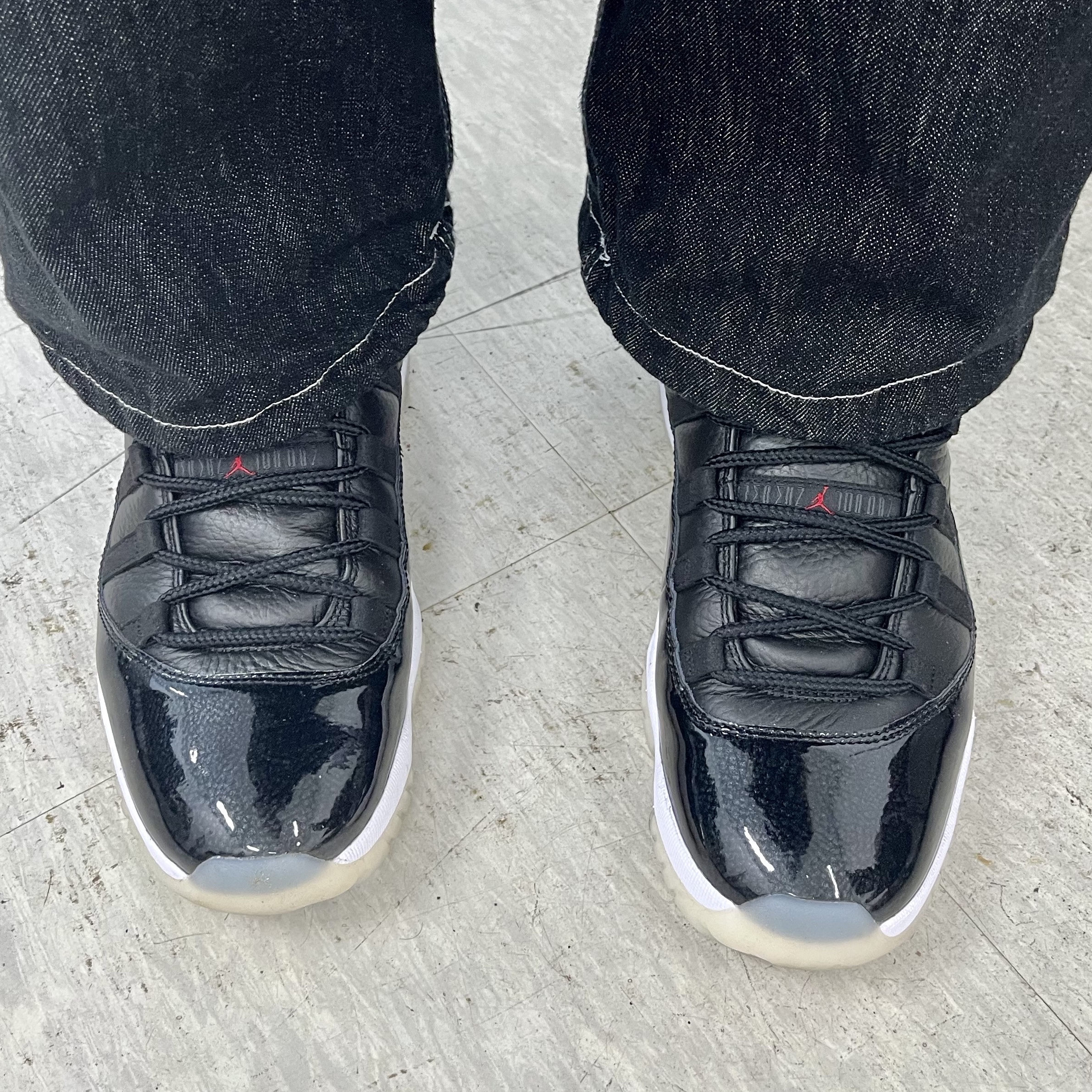 Jordan 11 Retro Low 72-10 착용 스타일
