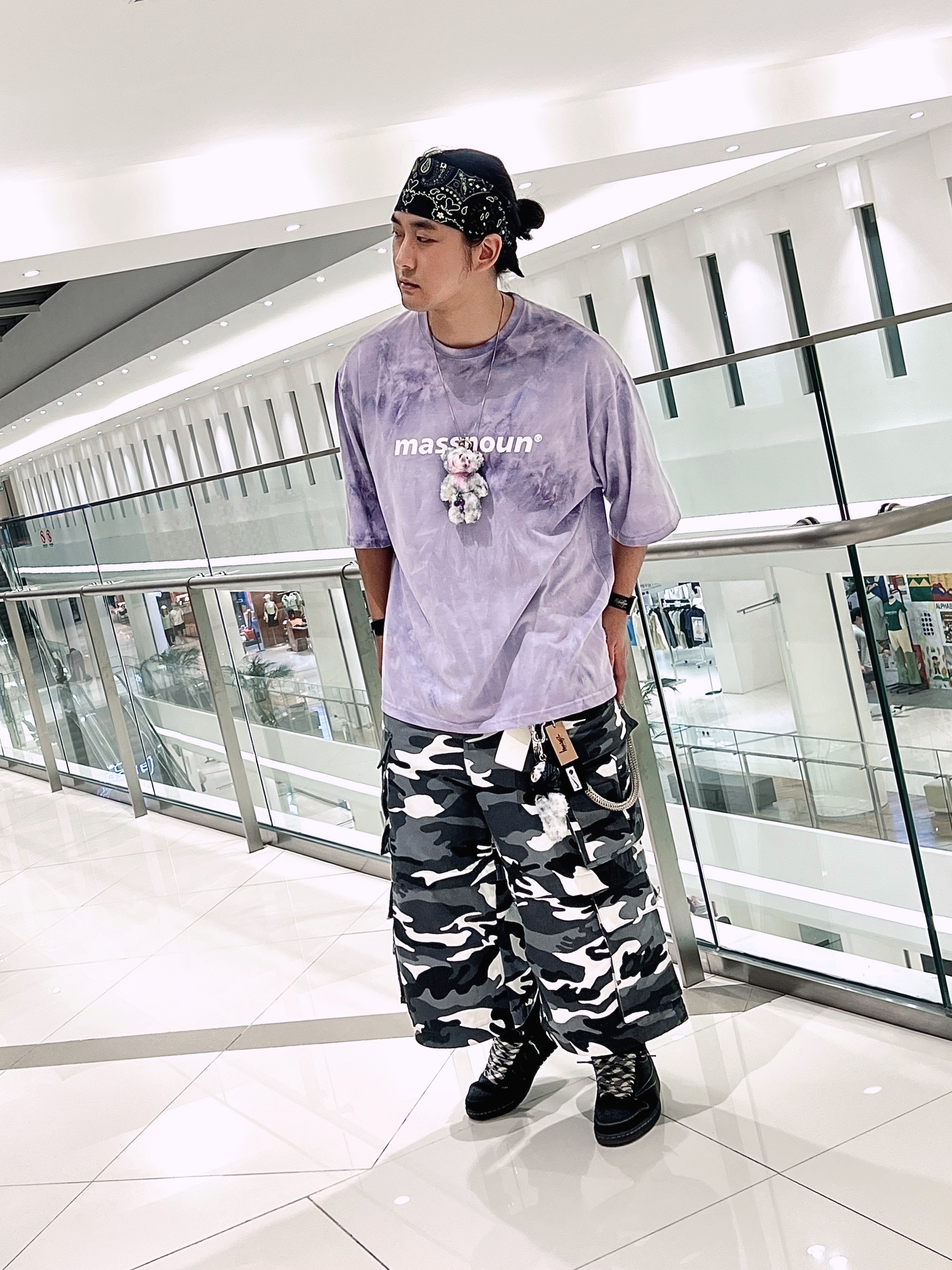 Jordan 1 x Travis Scott Retro Low OG SP Black Phantom, Project G/R Oversized Convertible Cargo Pants City Camo 착용 스타일 - 2