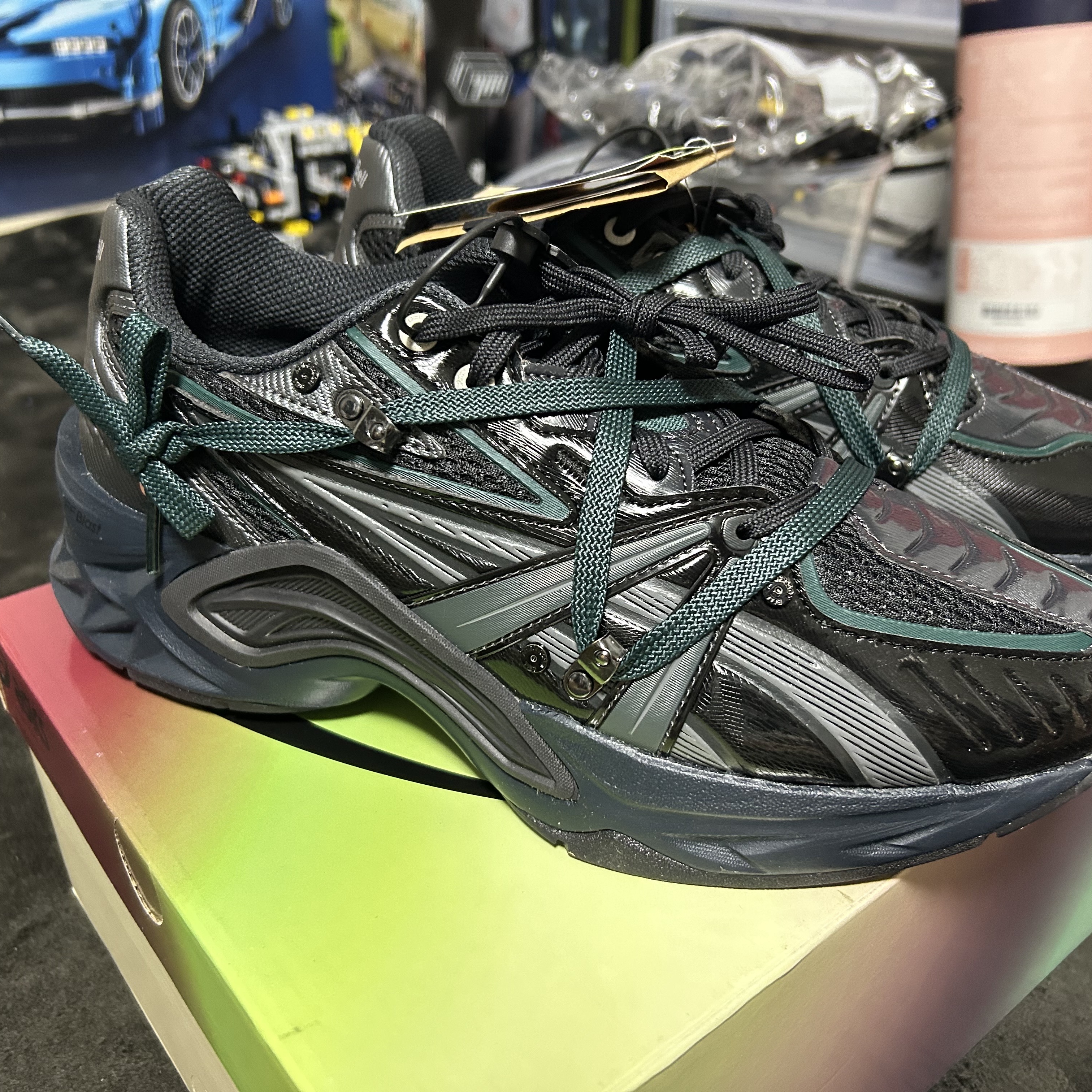 Asics x Andersson Bell HN2-S Protoblast Black 착용 스타일 - 2