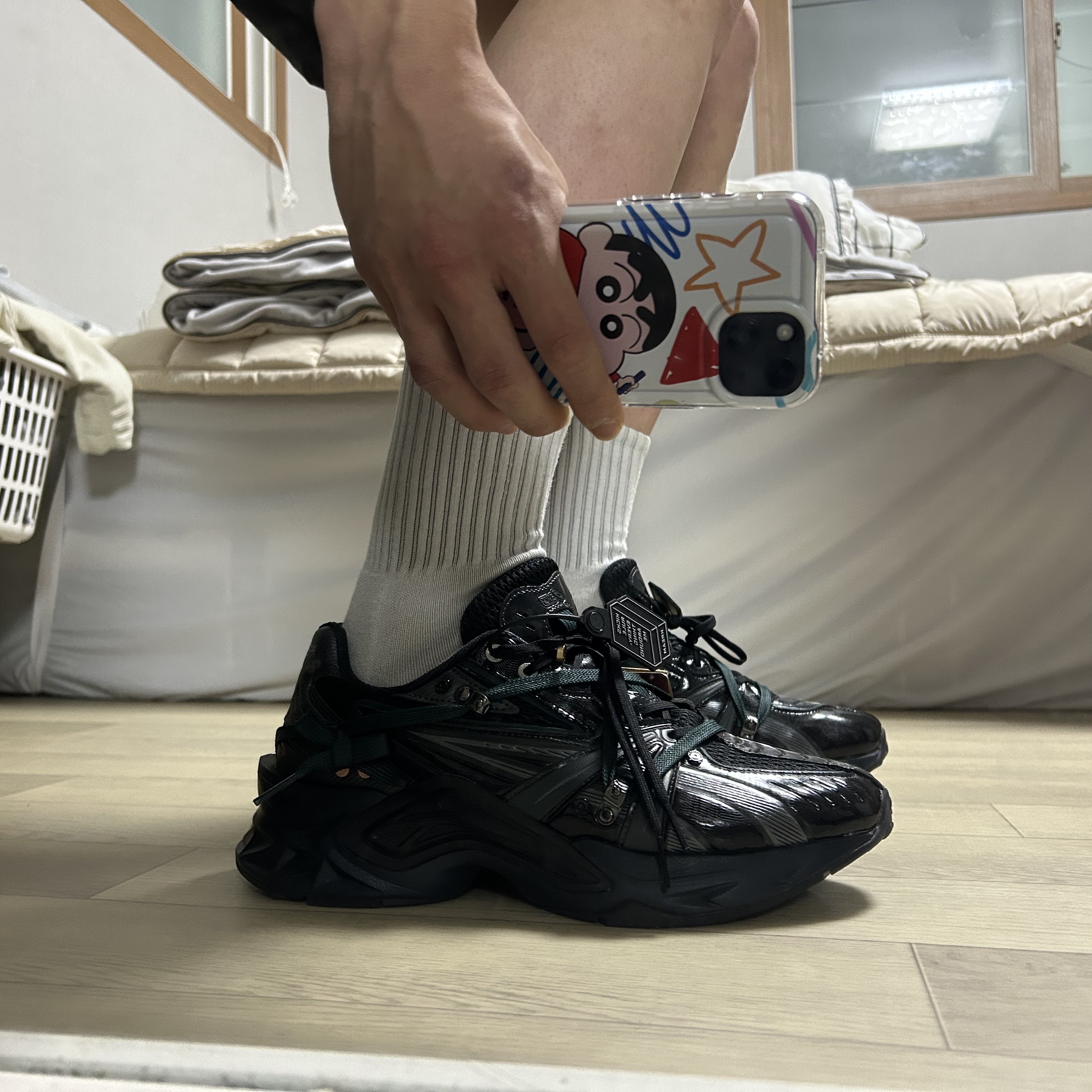 Asics x Andersson Bell HN2-S Protoblast Black 착용 스타일 - 3