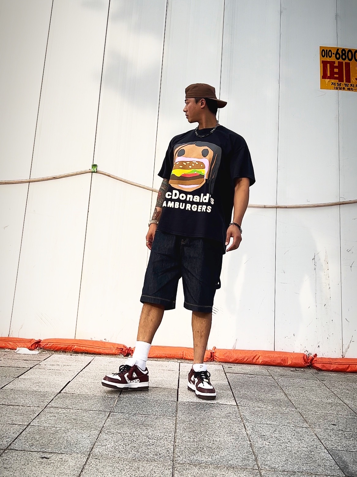 Nike x Supreme SB Dunk Low Barkroot Brown, Rolex Sky-Dweller 42mm 326933 Champagne Jubilee 착용 스타일 - 2