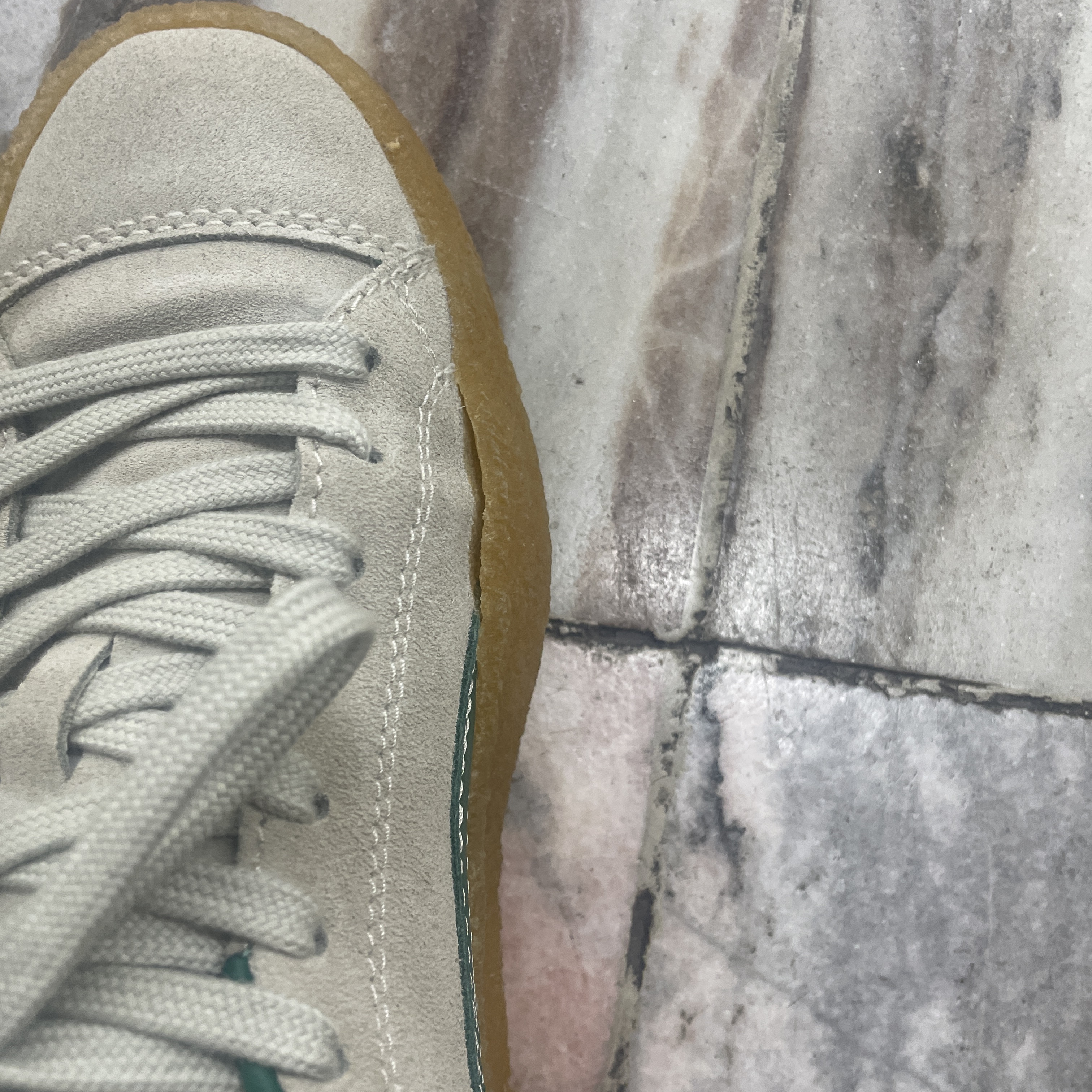Puma x AMI Suede Crepe Pristine 착용 스타일 - 1