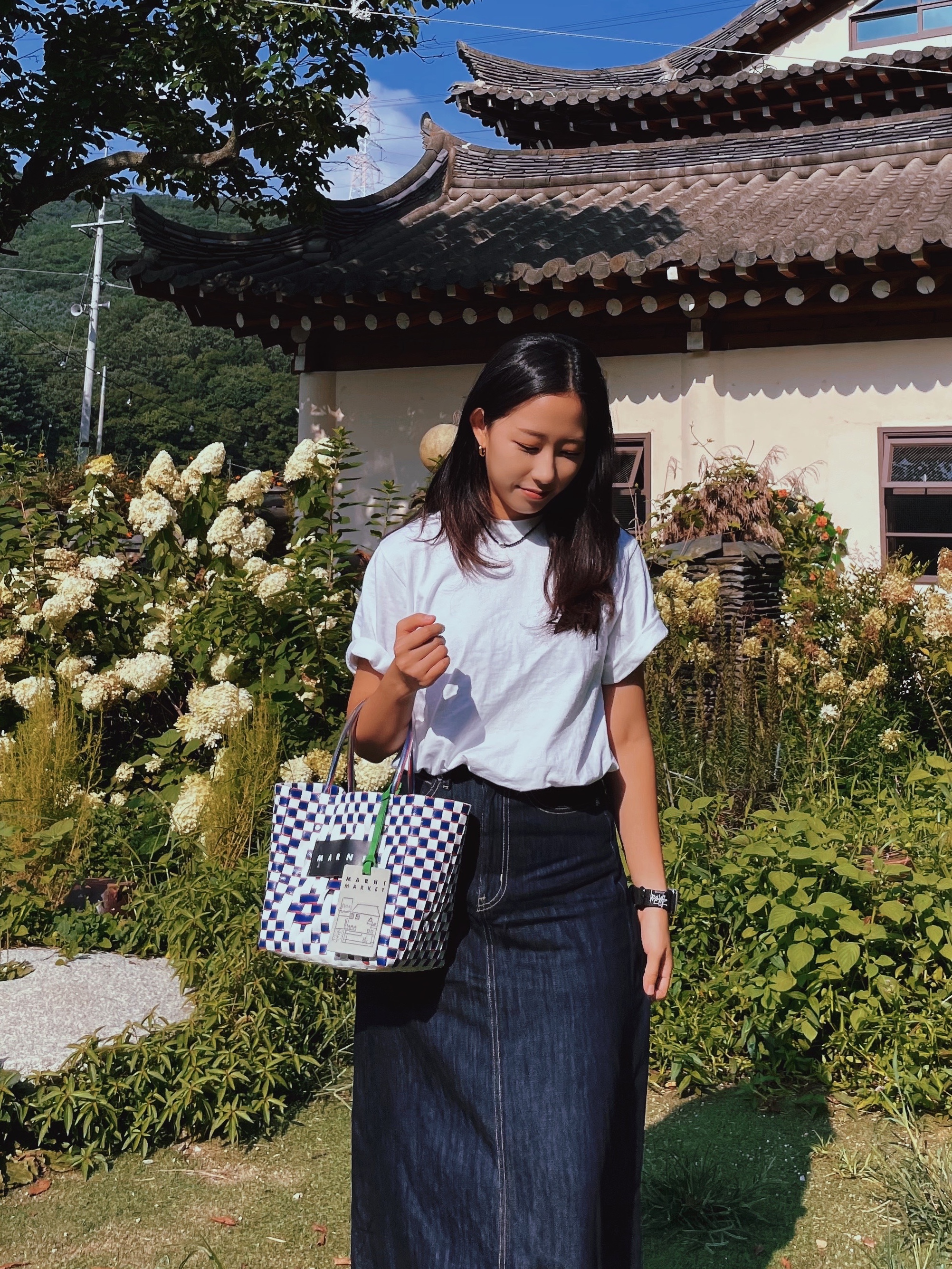 Stussy Kittens T-Shirt White, New Balance Flip Flop Ivory 착용 스타일 - 3
