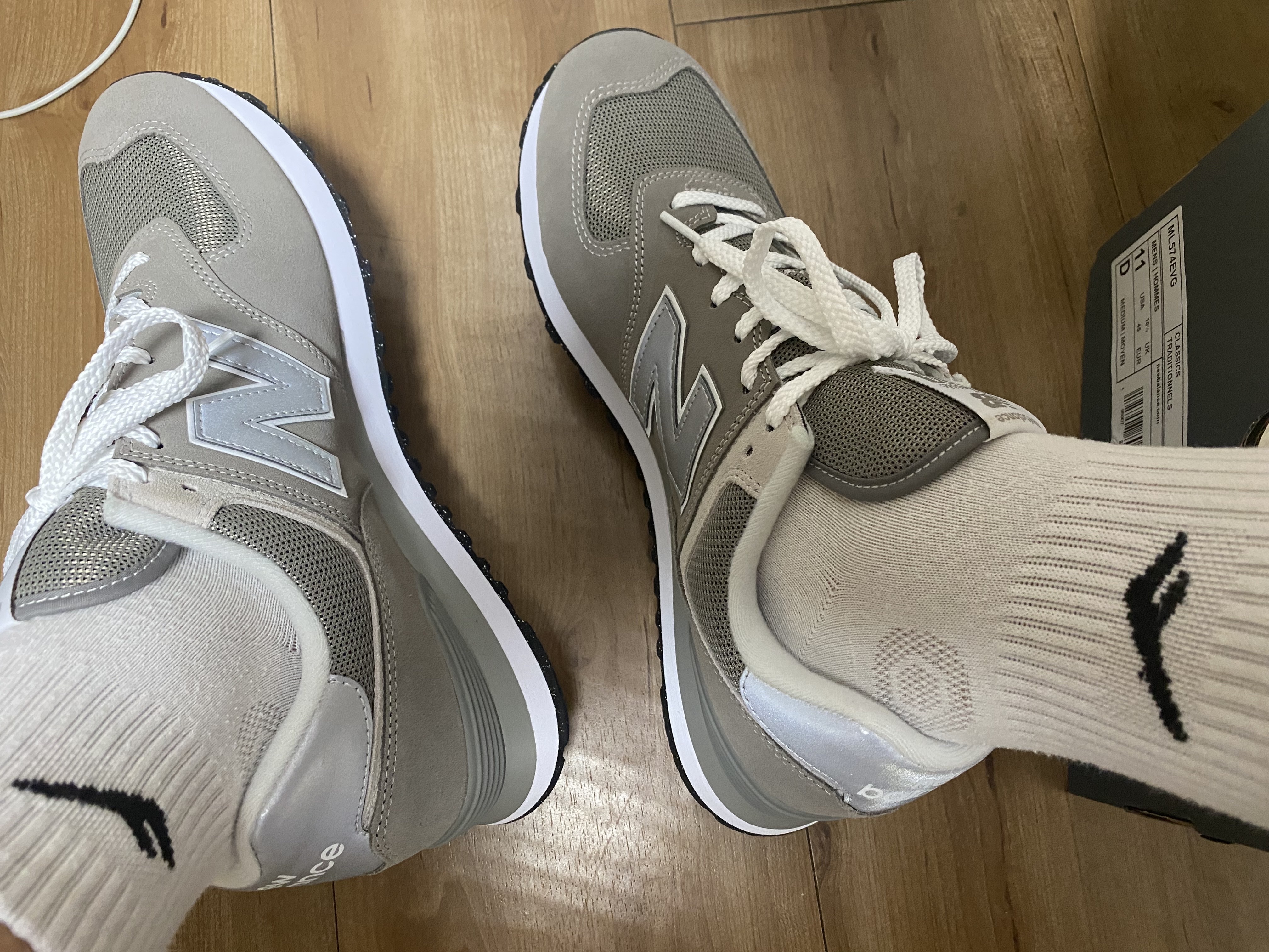New Balance 574 Worn By Anyone Grey - D Standard 착용 스타일