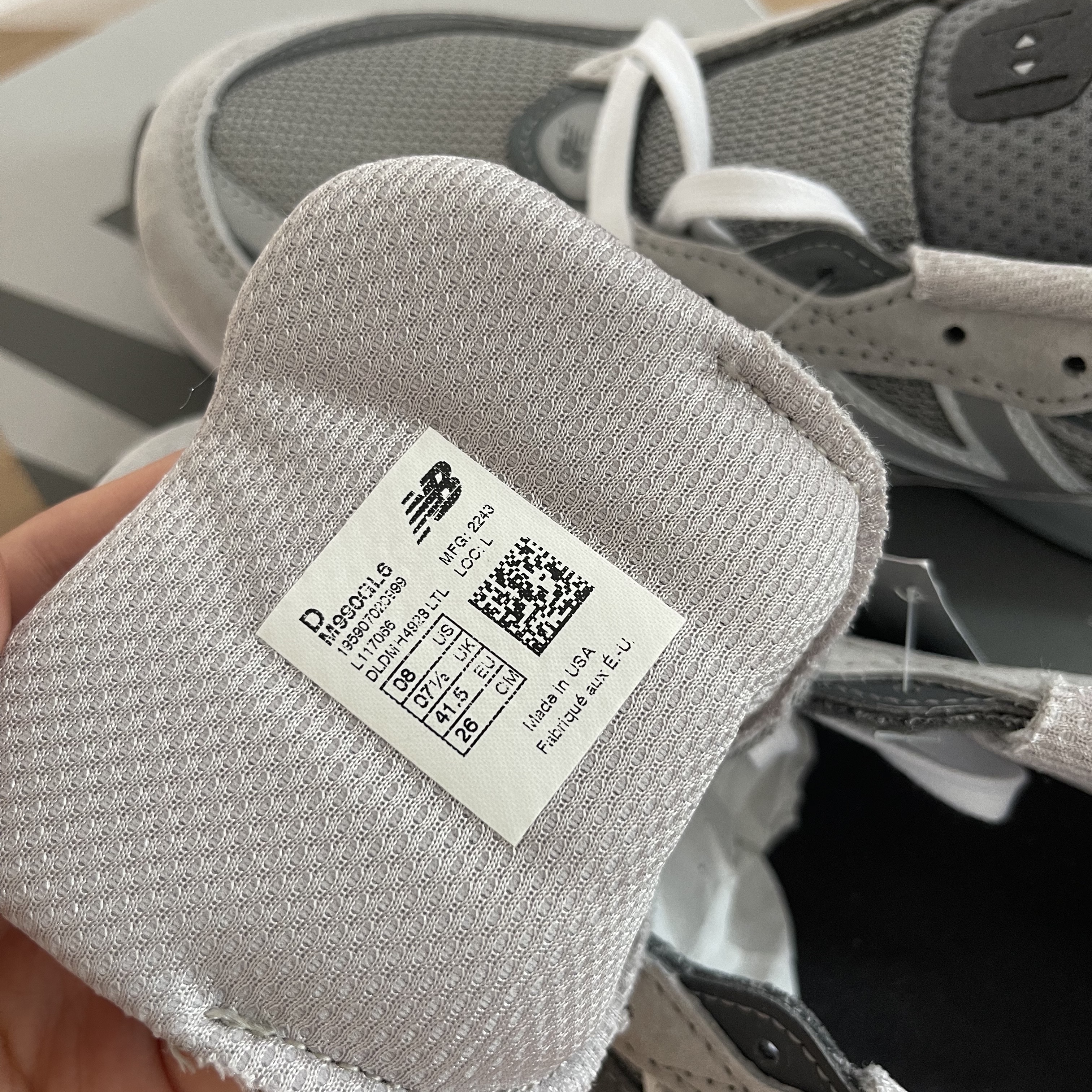 New Balance 990v6 Made in USA Grey - D Standard 착용 스타일 - 2