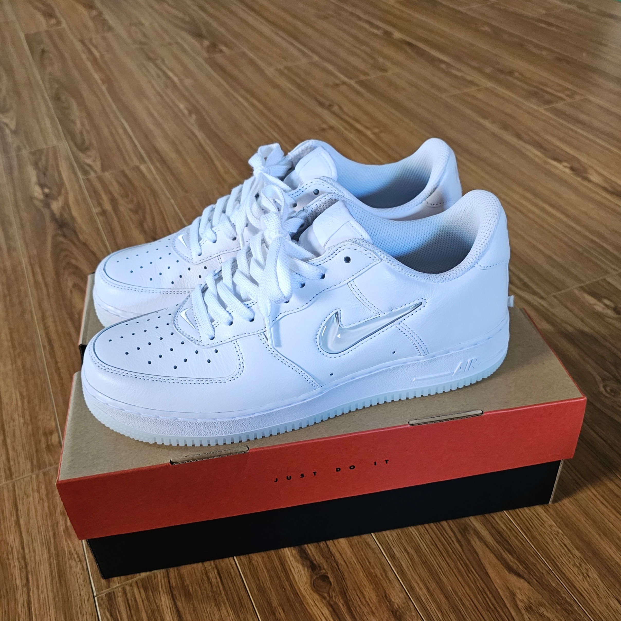 Nike Air Force 1 Low Color of The Month White Jewel 착용 스타일