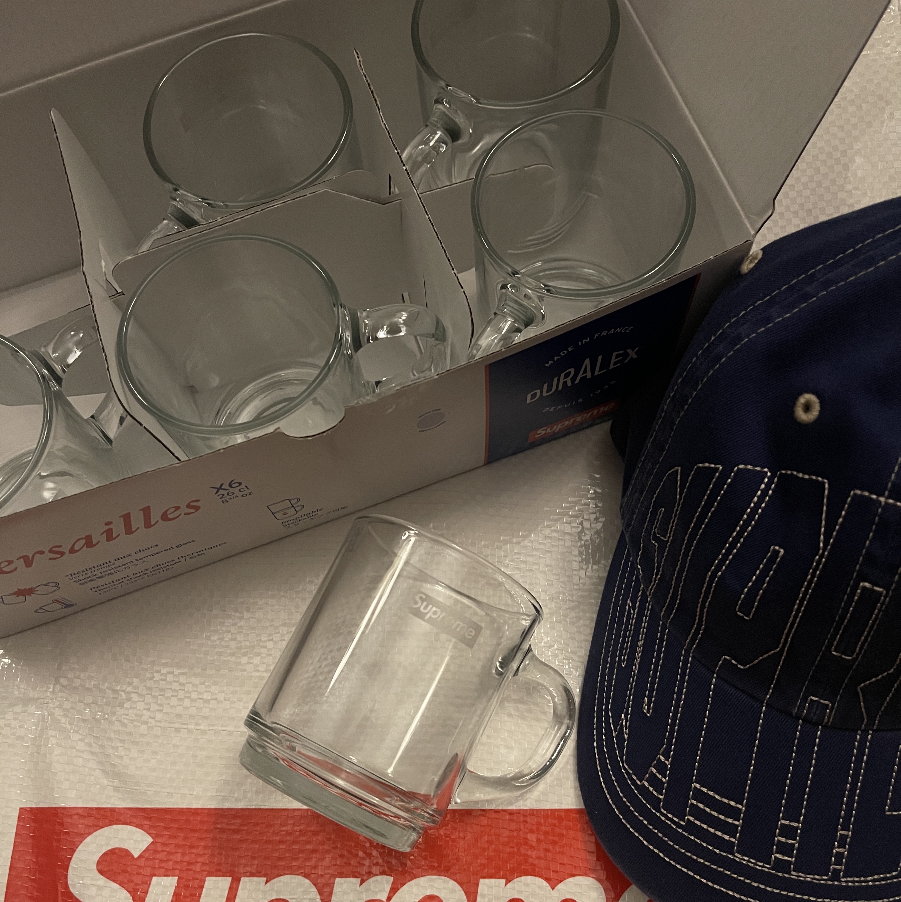 Supreme Duralex Glass Mugs Clear (Set of 6) - 23SS 착용 스타일