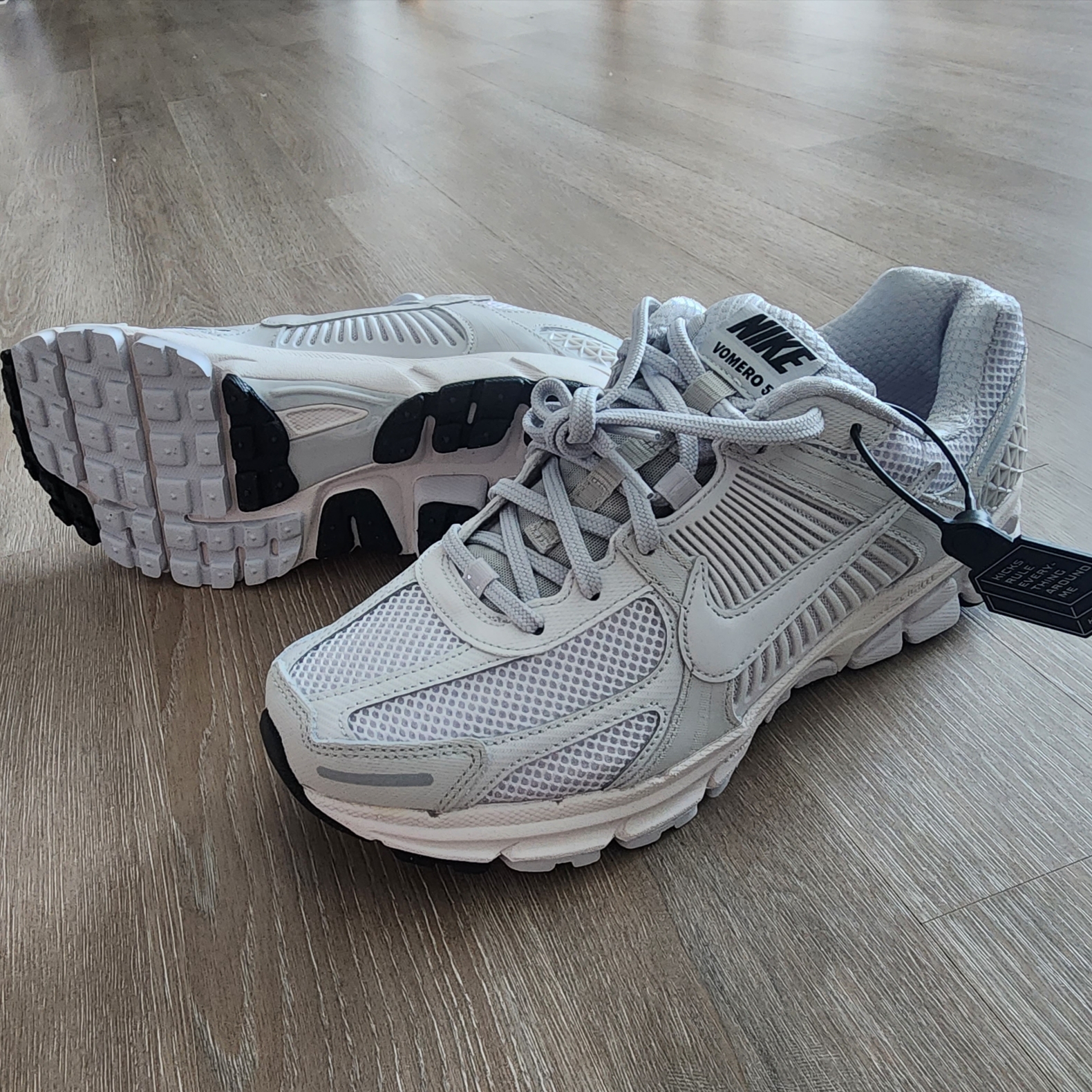Nike Zoom Vomero 5 SP Vast Grey 2023 착용 스타일