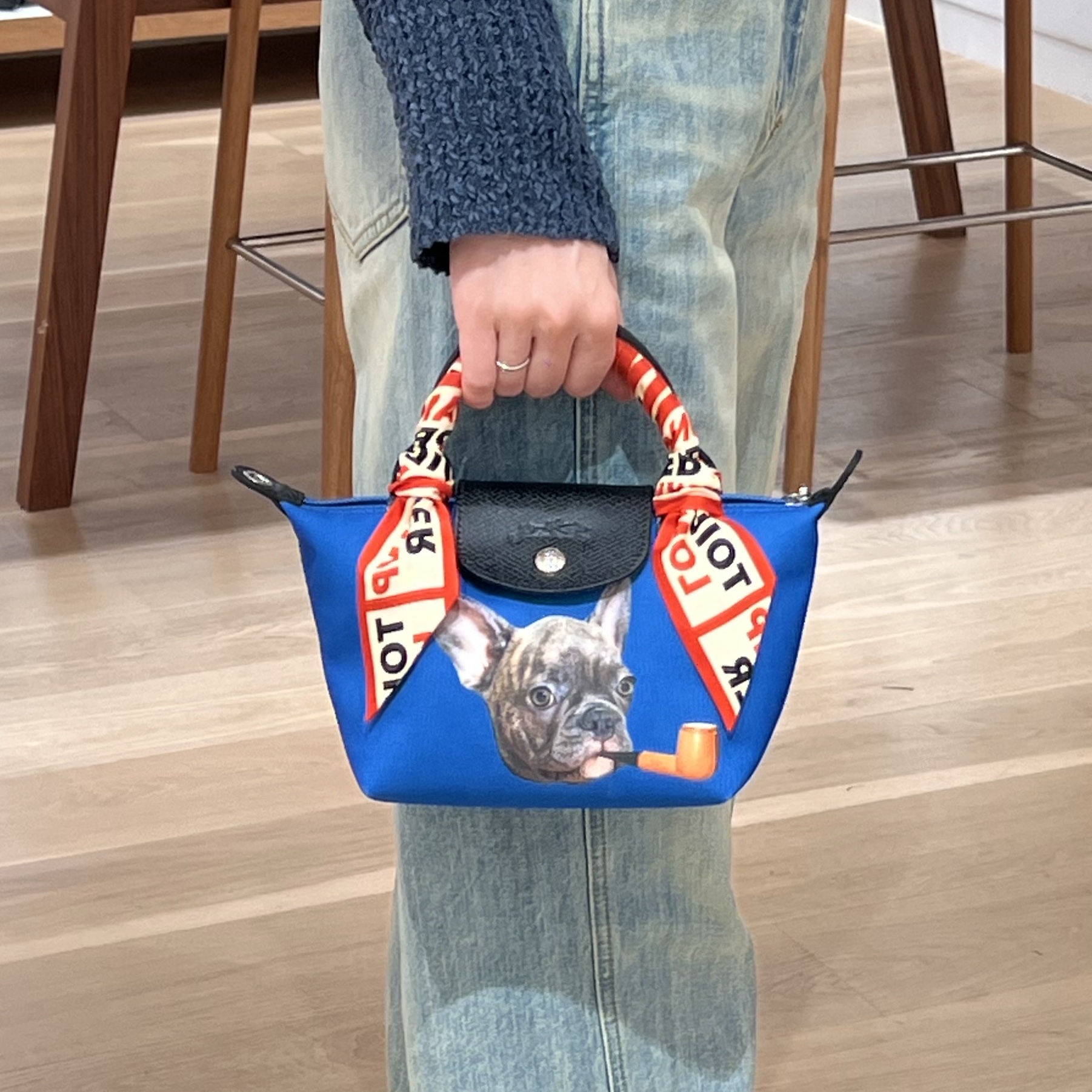 Longchamp Le Pliage Original Handle Pouch Black 착용 스타일