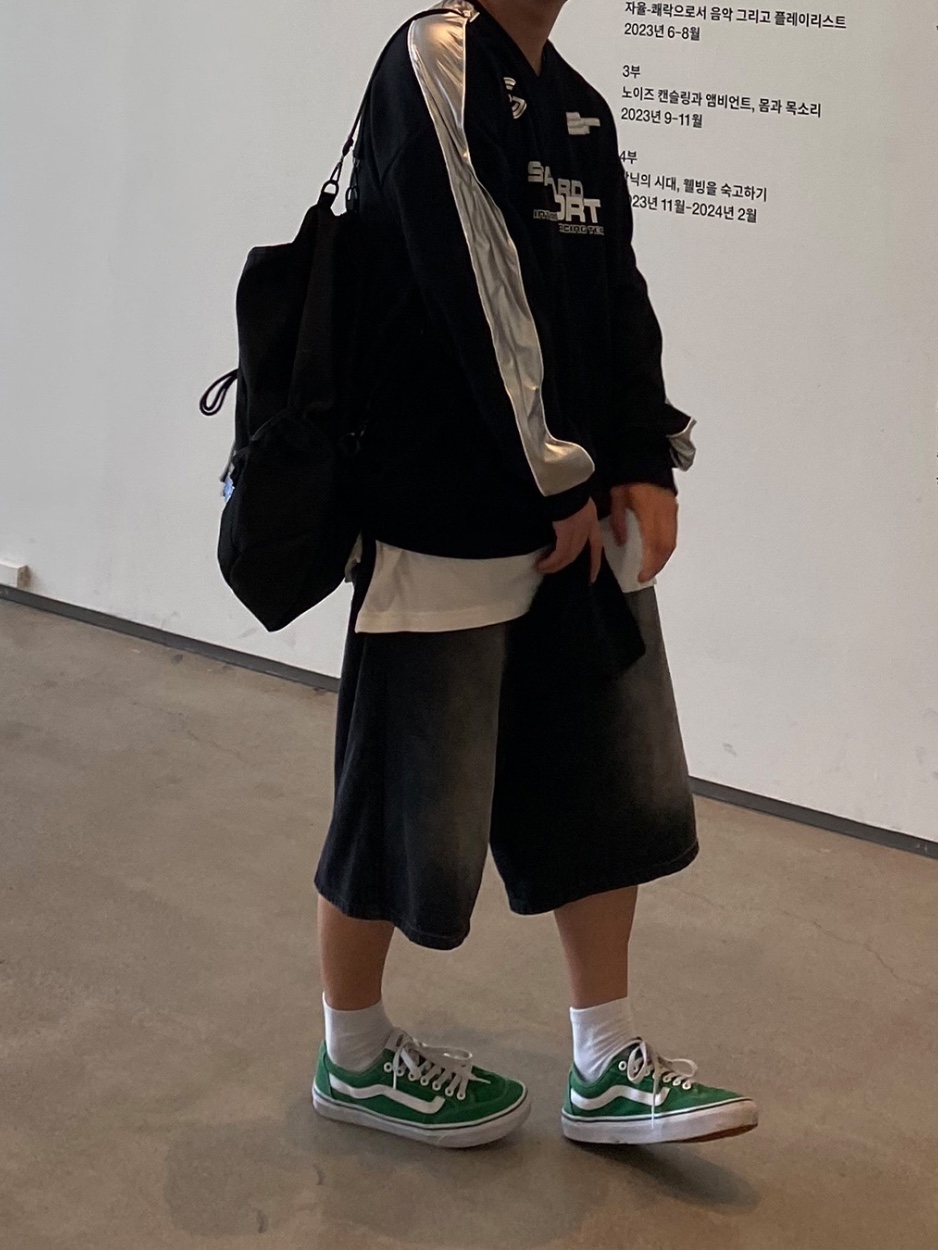 Vans Old Skool Vintage Evergreen 착용 스타일 - 3