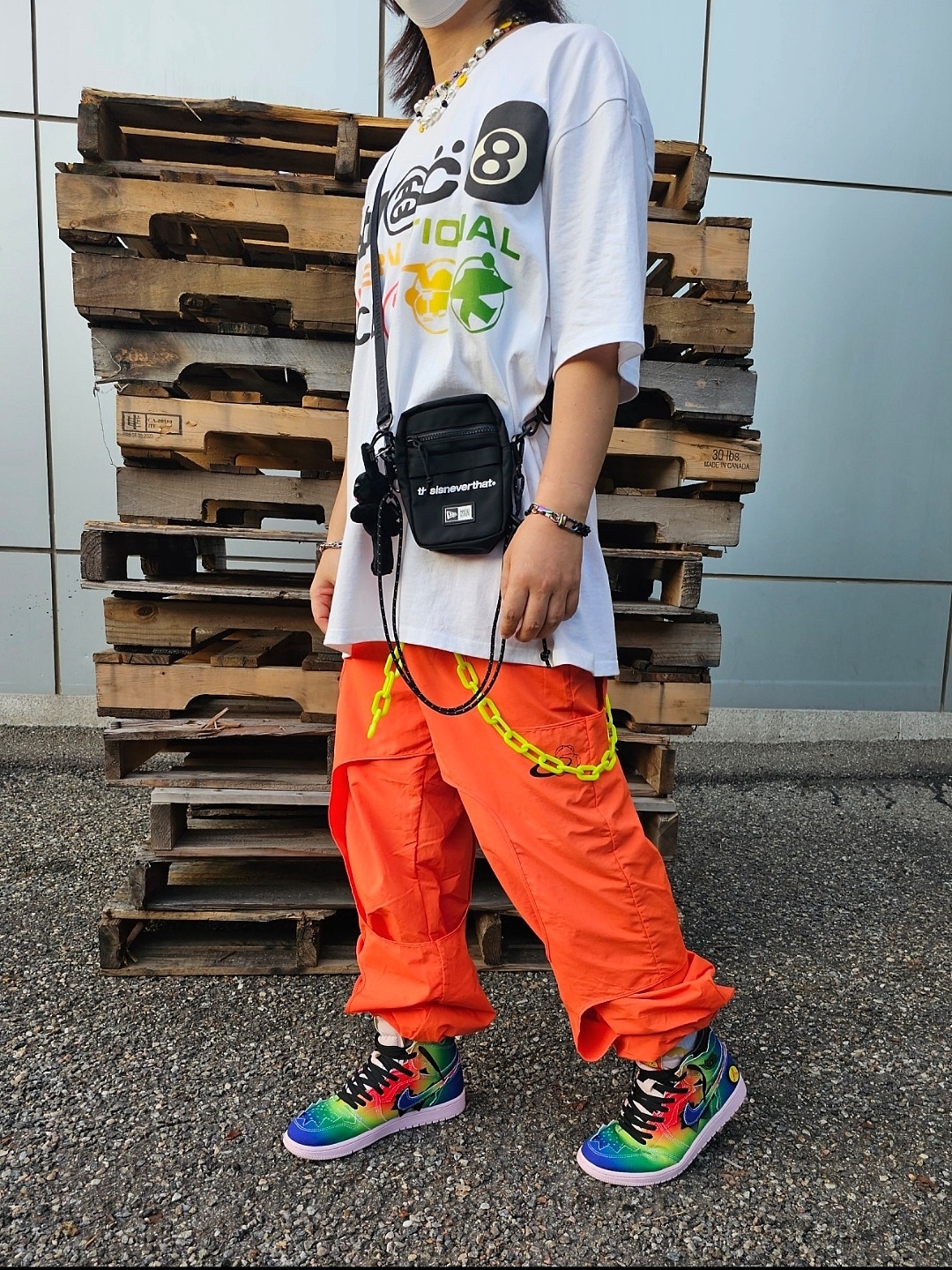 Comfort Kiyong Keyring Black, Stussy x Cactus Plant Flea Market International T-Shirt White 착용 스타일 - 1