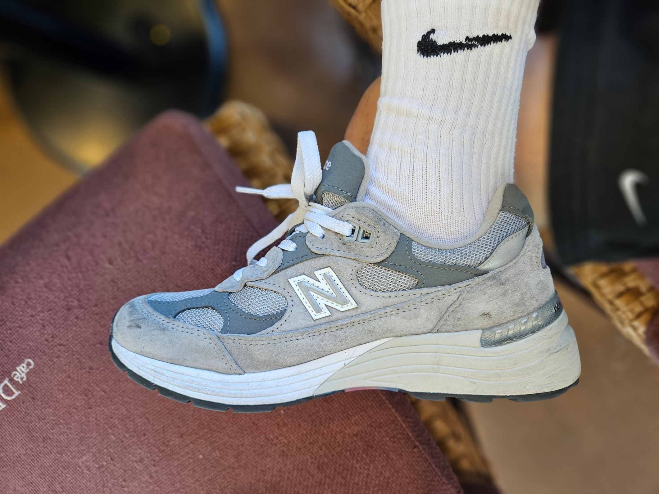 New Balance 992 Made in USA Grey - D Standard 착용 스타일