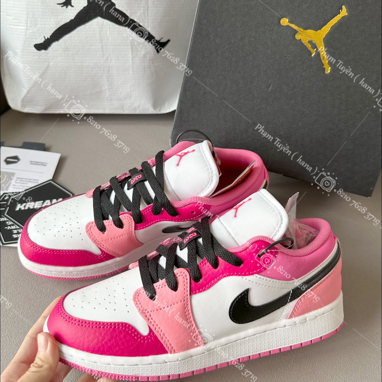 (GS) Jordan 1 Low Rush Pink 착용 스타일 - 1