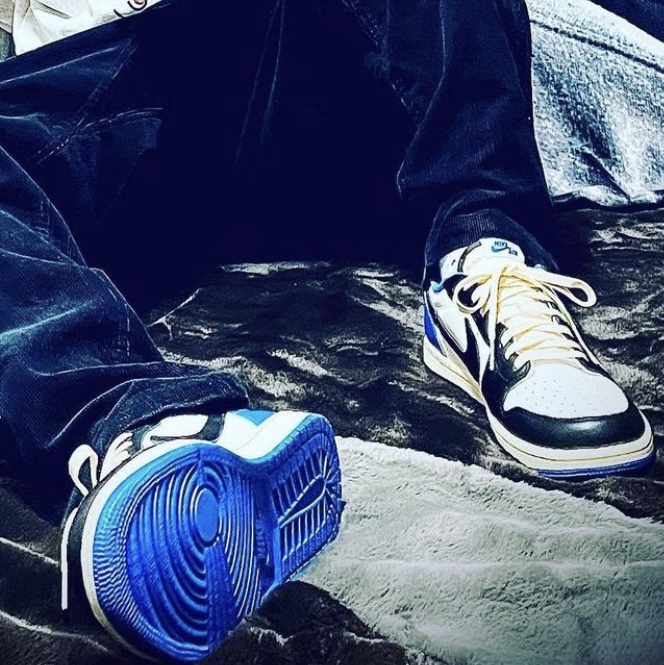 Jordan 1 x Travis Scott x Fragment Retro Low OG SP Military Blue 착용 스타일