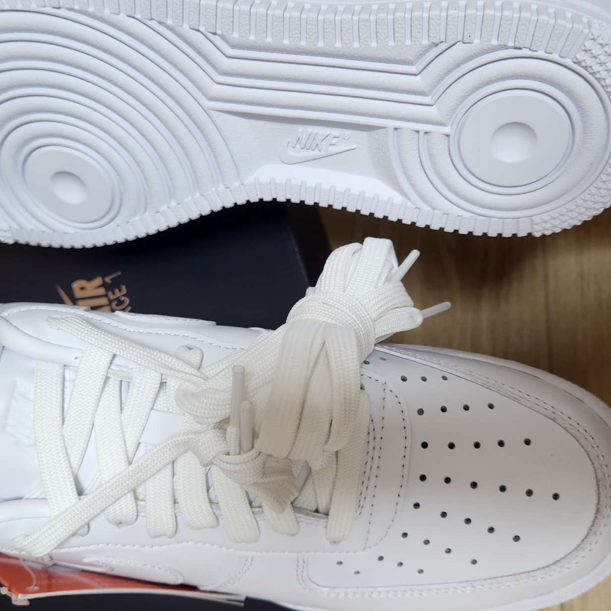 Nike Air Force 1 '07 Fresh White 착용 스타일 - 4