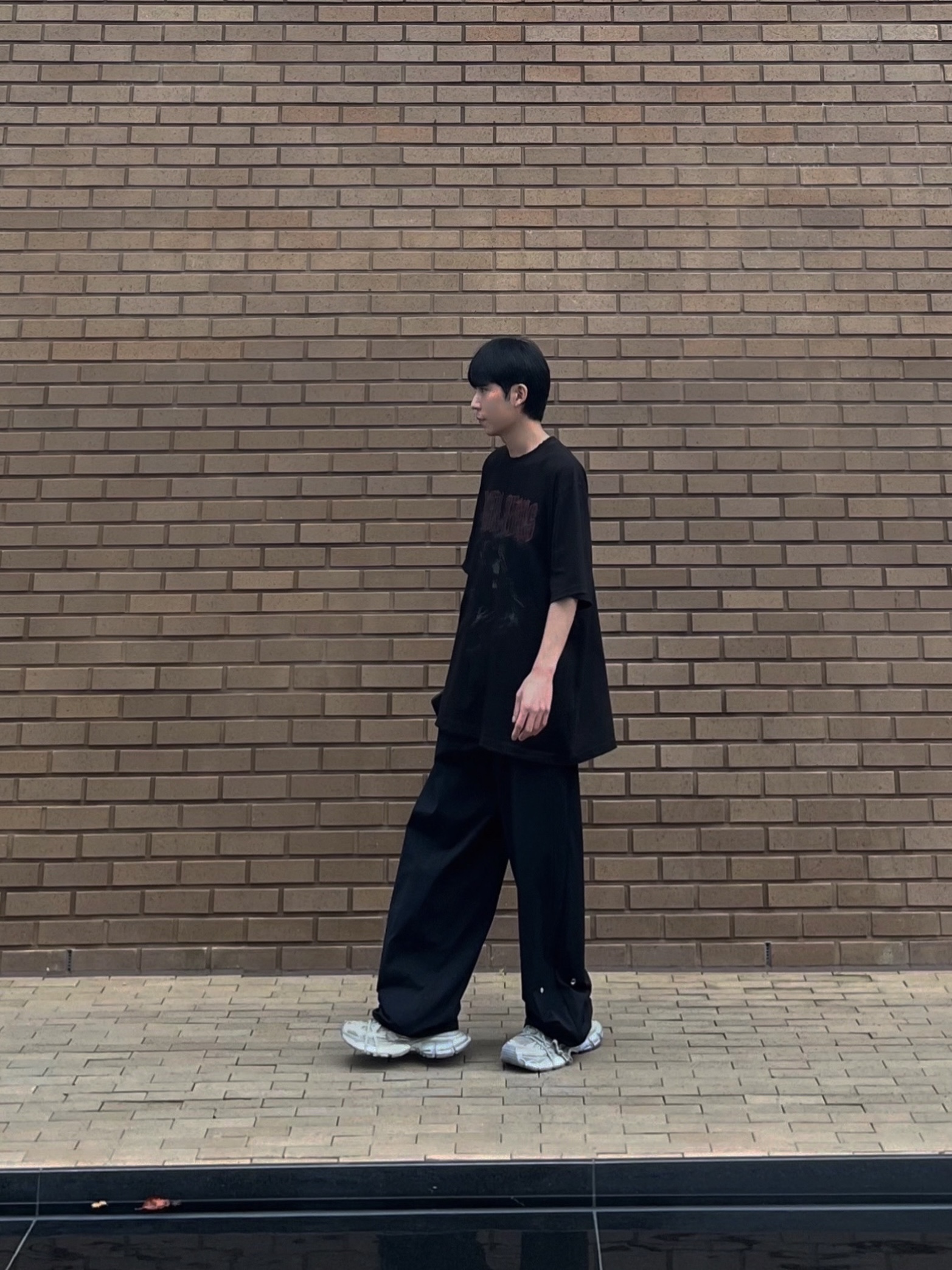 Undermycar Death Eaters Graphic T-Shirt Black - 23SS, Nonnod Lounge Nylon Snap Pants Black 착용 스타일