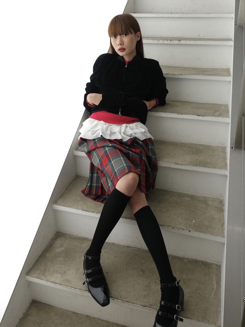 (W) Maison Margiela Barbs Strap Ballerinas Black 착용 스타일