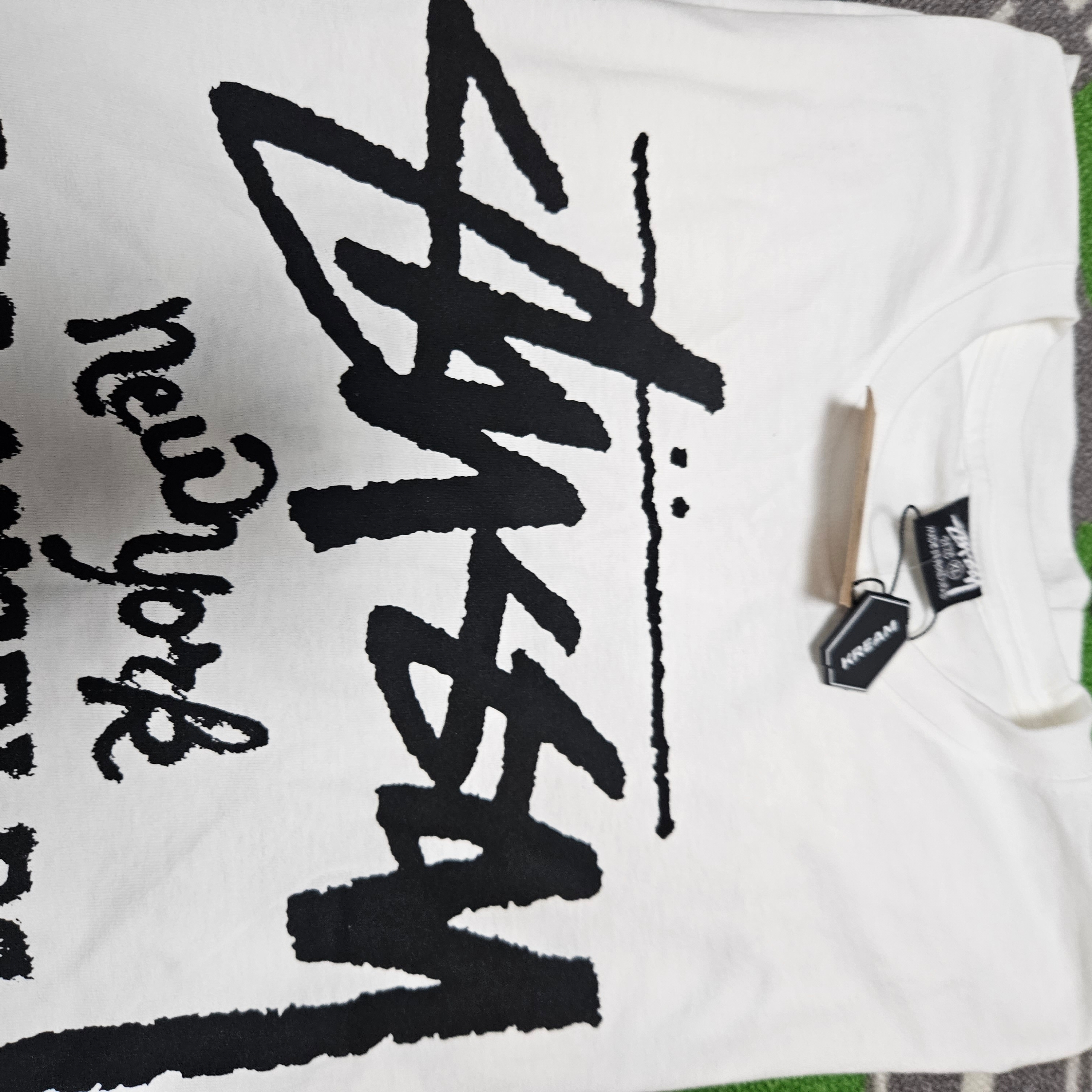 Stussy Tour T-Shirt White 착용 스타일