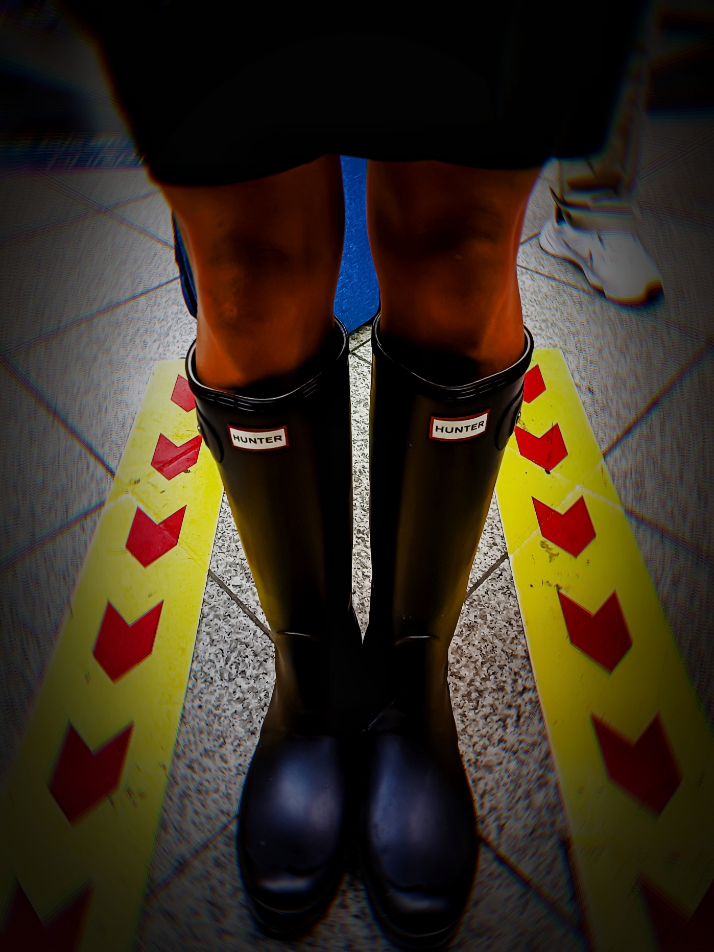 (W) Hunter Original Tall Rain Boots Black 착용 스타일