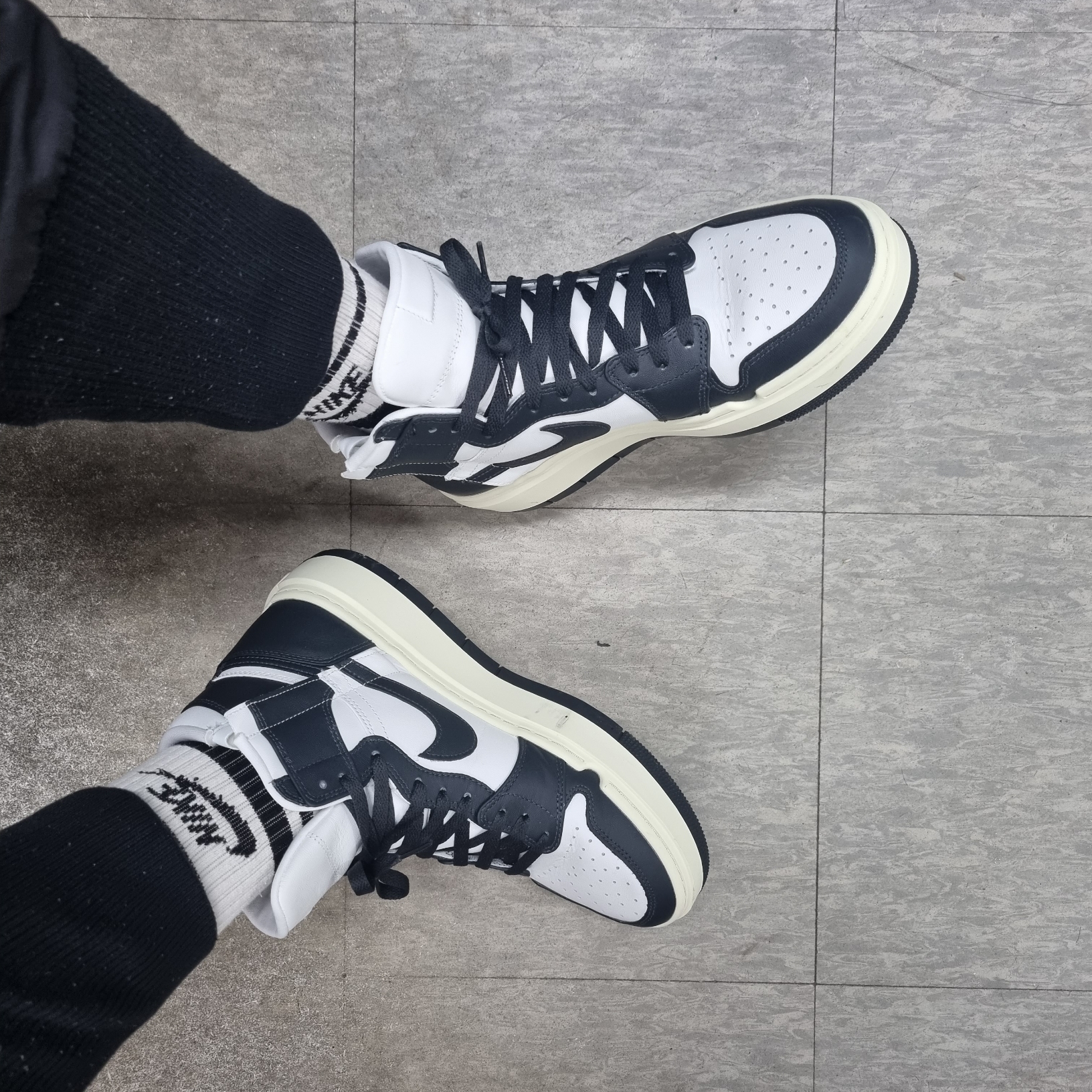 (W) Jordan 1 Elevate High Dark Ash 착용 스타일