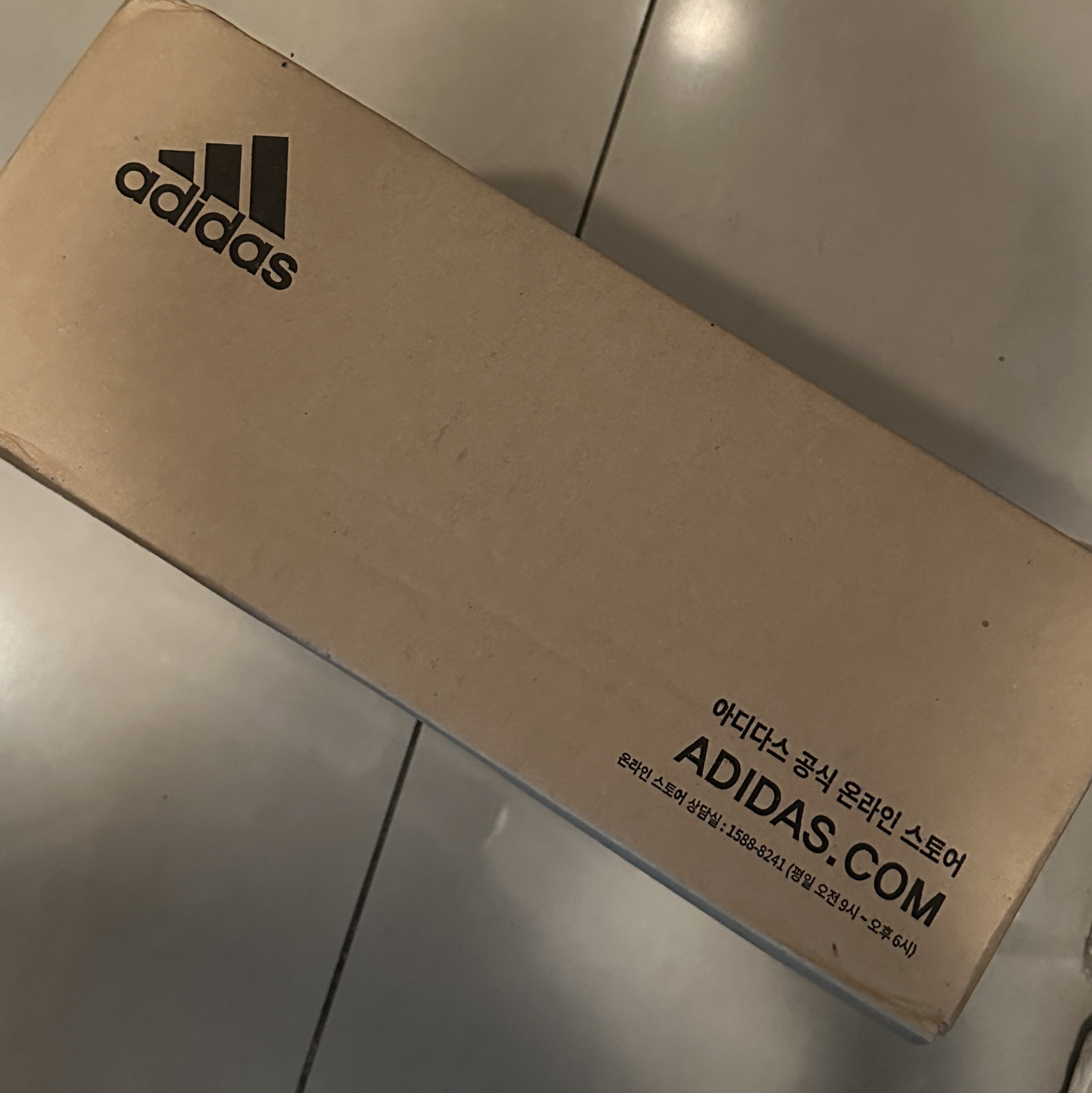 Adidas Yeezy Boost 350 V2 Slate Core Black 2022/2023 착용 스타일