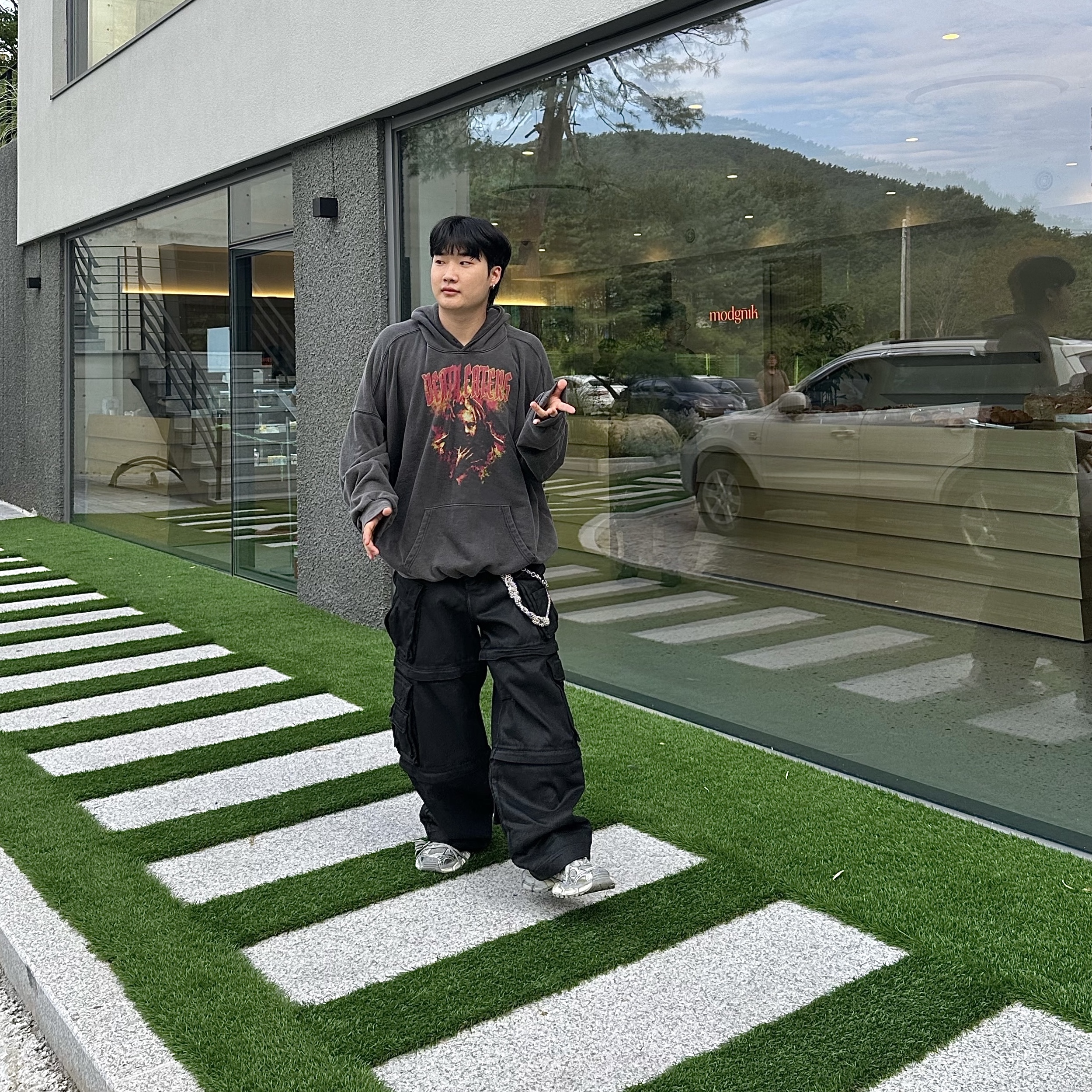 Project G/R Oversized Convertible Cargo Pants Coated Black, Undermycar Death Eaters Oversized Hoodie Fiesta - 23FW 착용 스타일 - 2