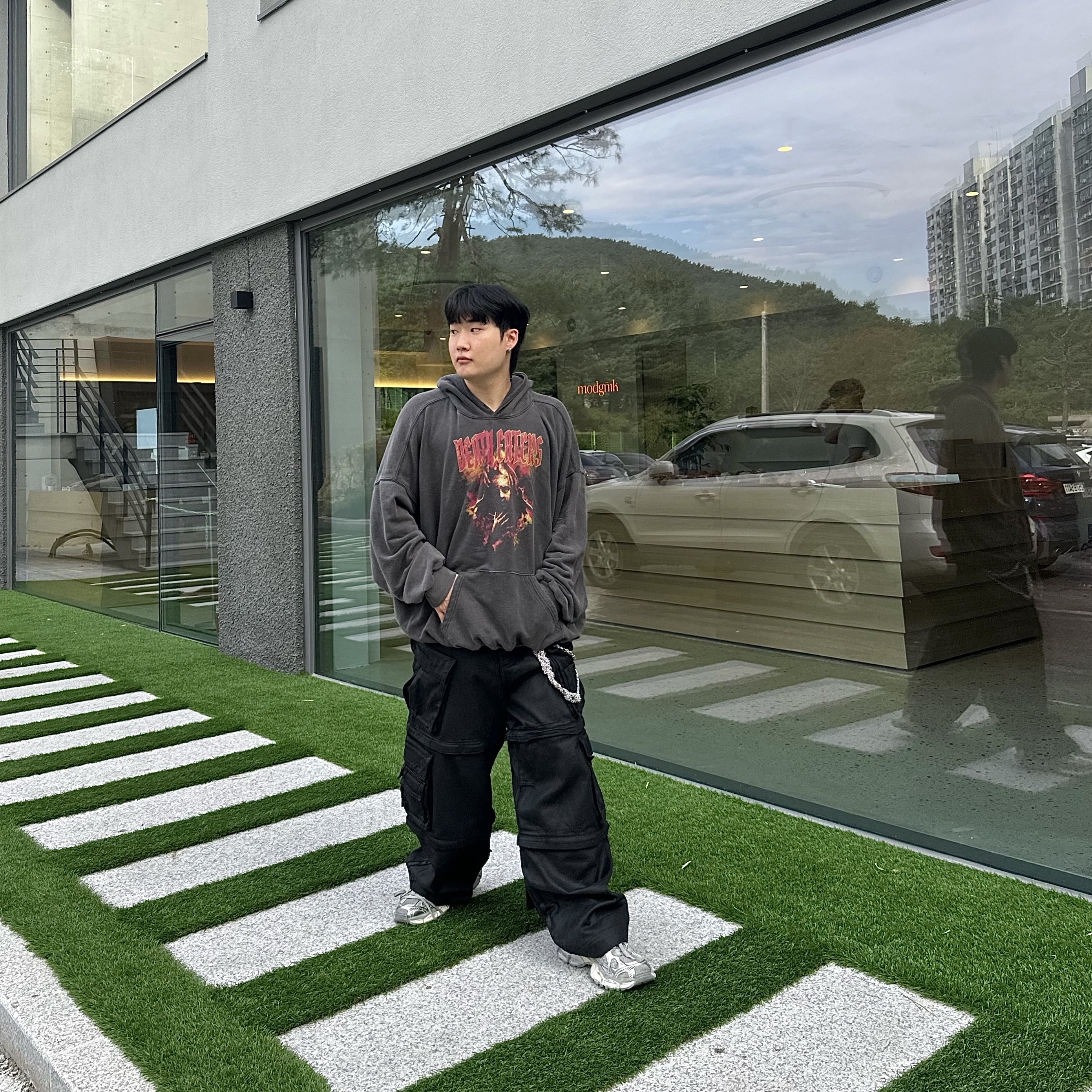Project G/R Oversized Convertible Cargo Pants Coated Black, Undermycar Death Eaters Oversized Hoodie Fiesta - 23FW 착용 스타일 - 1