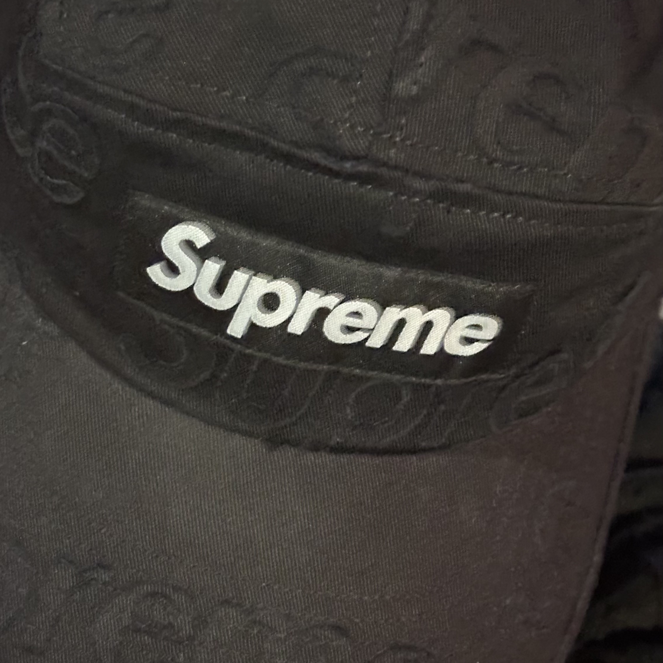 Supreme Lasered Twill Camp Cap Black - 23SS 착용 스타일 - 1