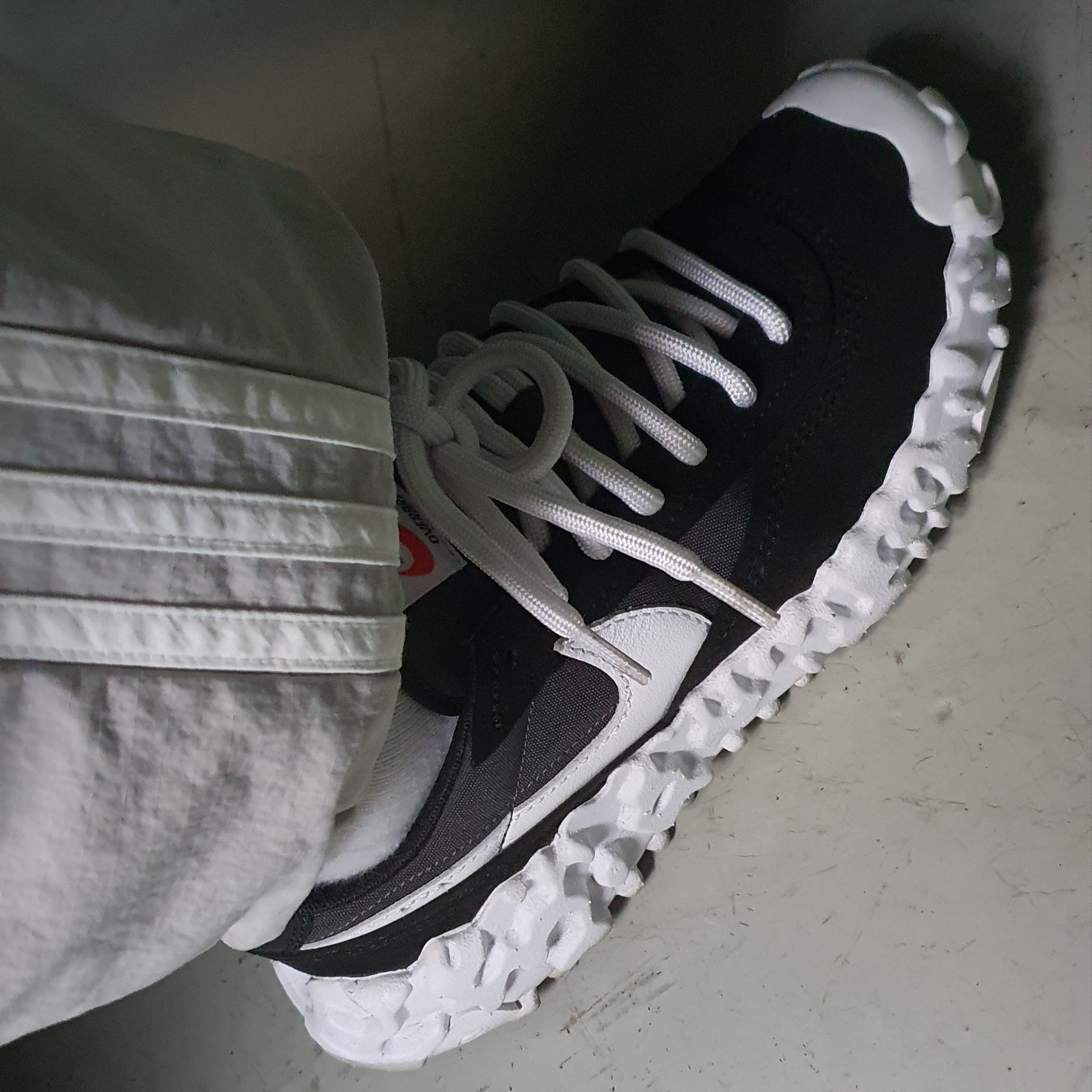 Nike Overbreak SP Black White 착용 스타일