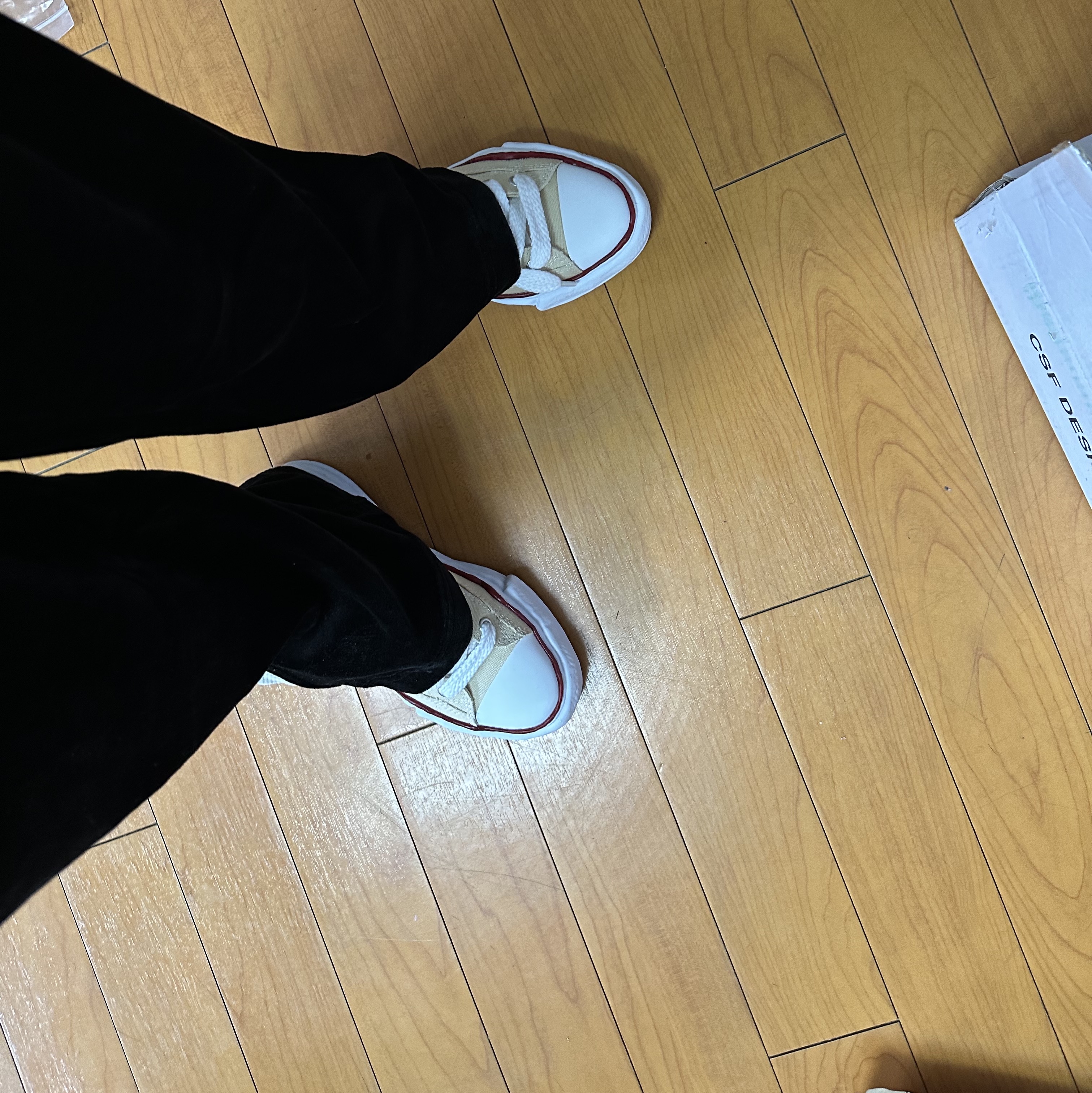 Maison Mihara Yasuhiro Peterson OG Sole Canvas Low-top Sneakers Natural 착용 스타일