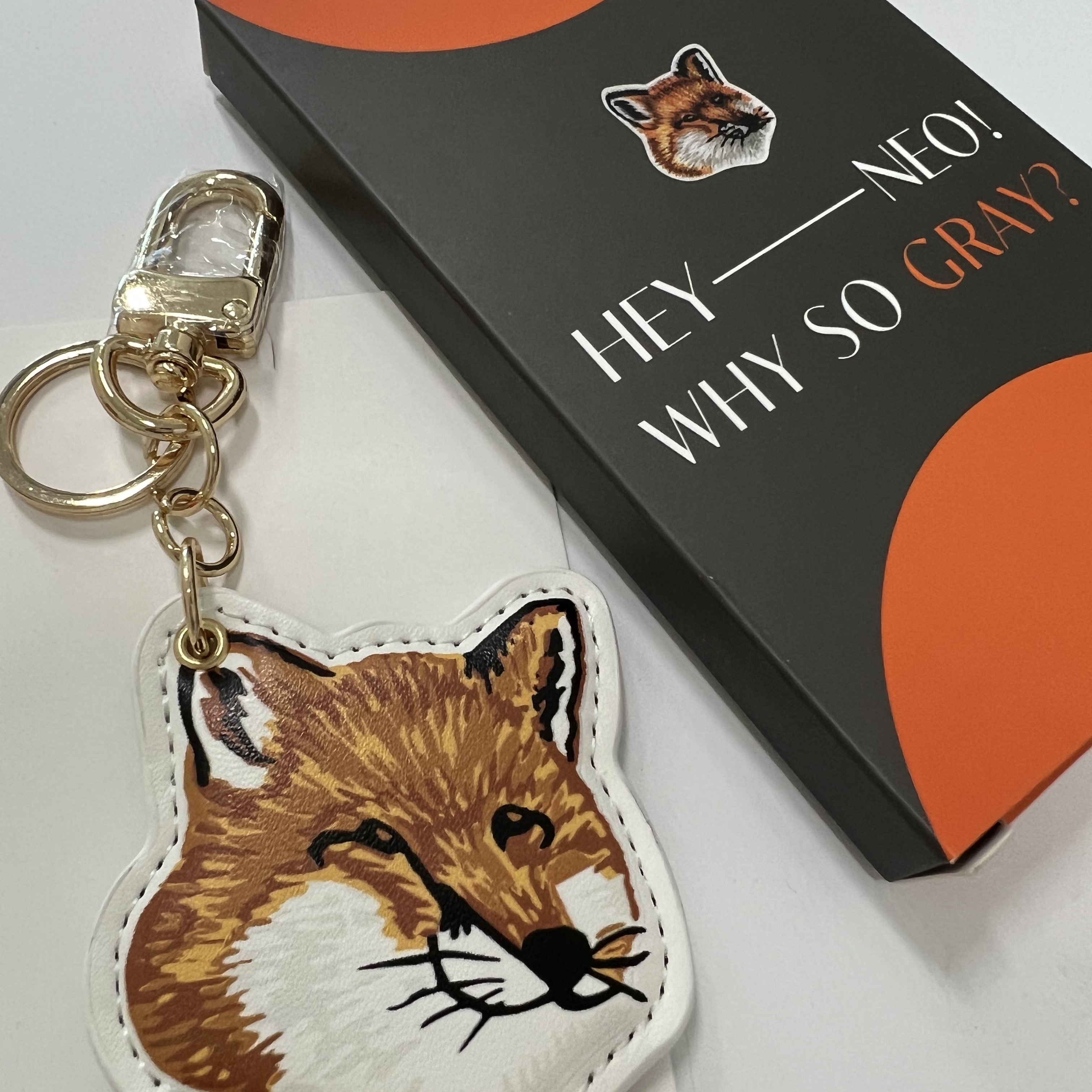 Maison Kitsune x Laneige Keyring Multicolor 착용 스타일