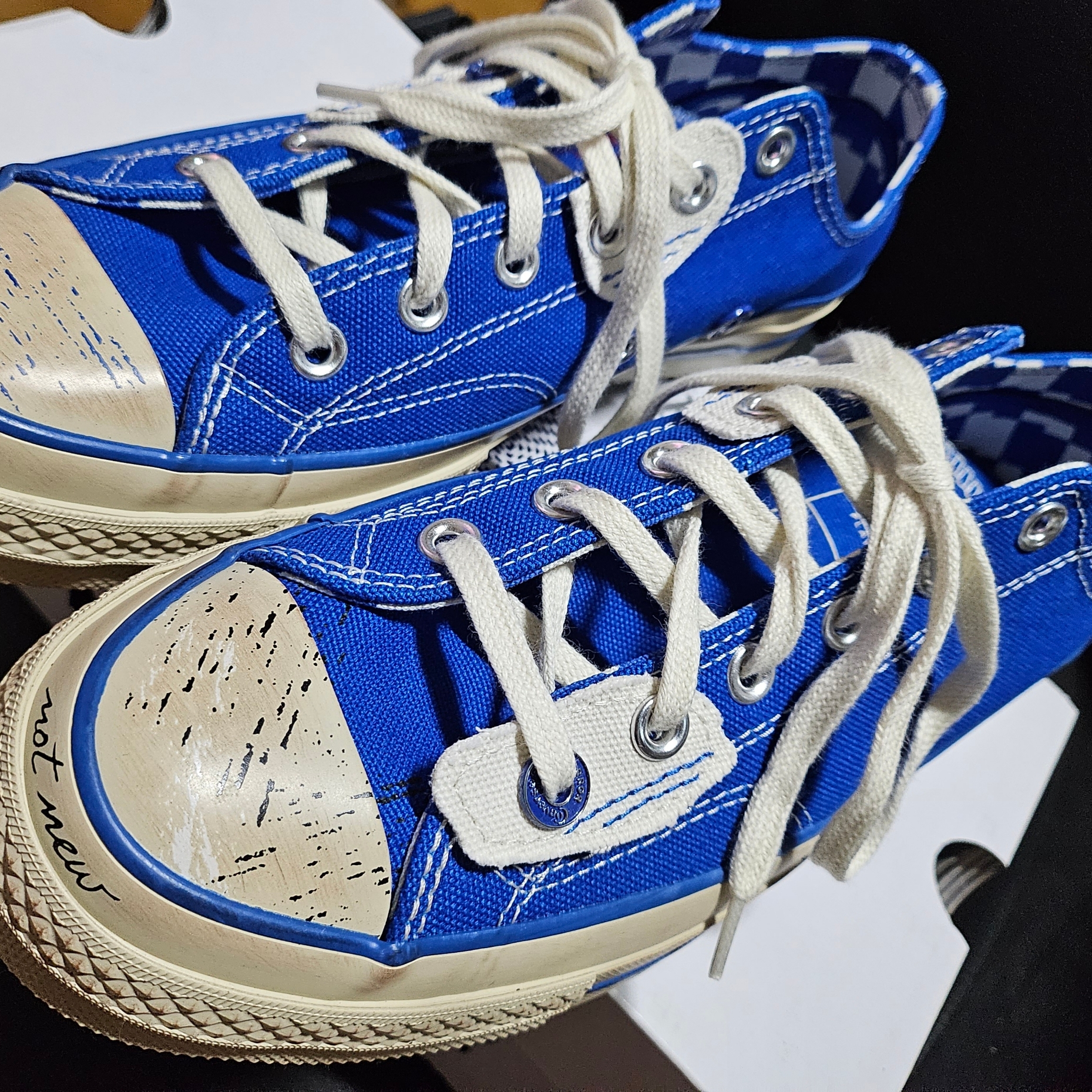 Converse x Ader Error Chuck 70 Ox Imperial Blue 착용 스타일 - 1