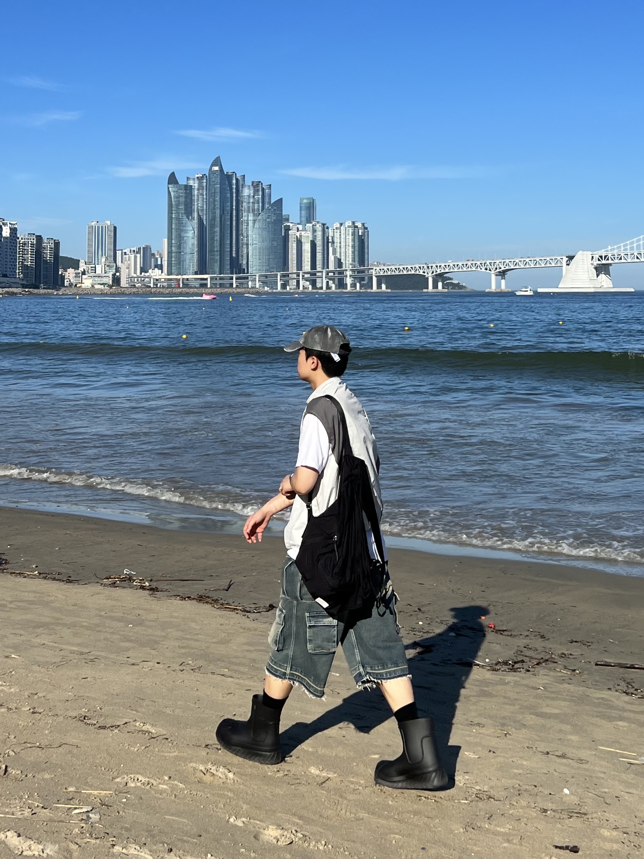 Nos Couleurs Old Washed Cargo Denim Shorts Blue, Undermycar Leachi Multiple Tangles Double Logo Keyring Down Blue - 23SS 착용 스타일 - 4