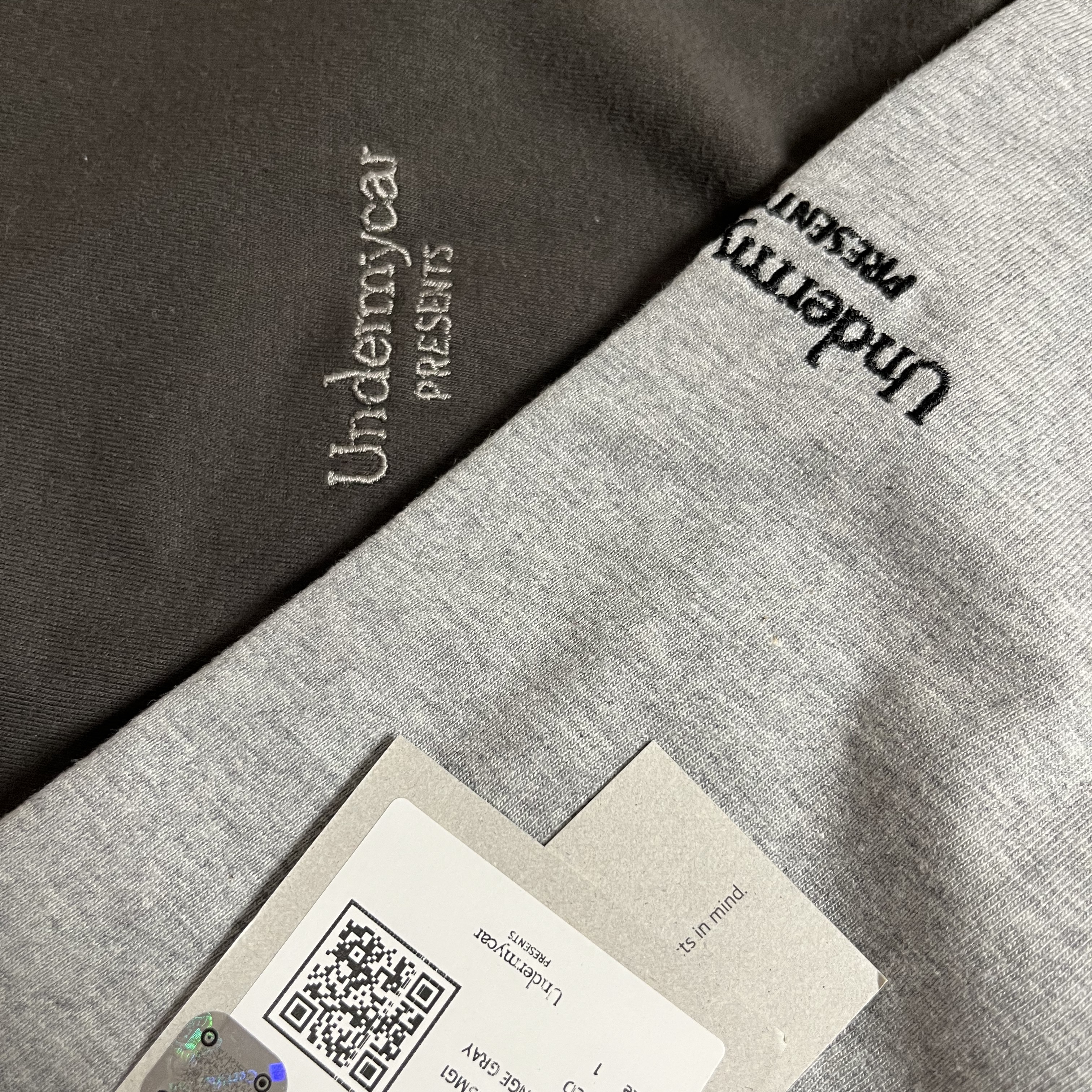 Undermycar Mu.05 Anti Fxxking Logo Play Oversized T-Shirts Melange Gray, Undermycar Mu.05 Anti Fxxking Logo Play Oversized T-Shirts Asphalt 착용 스타일