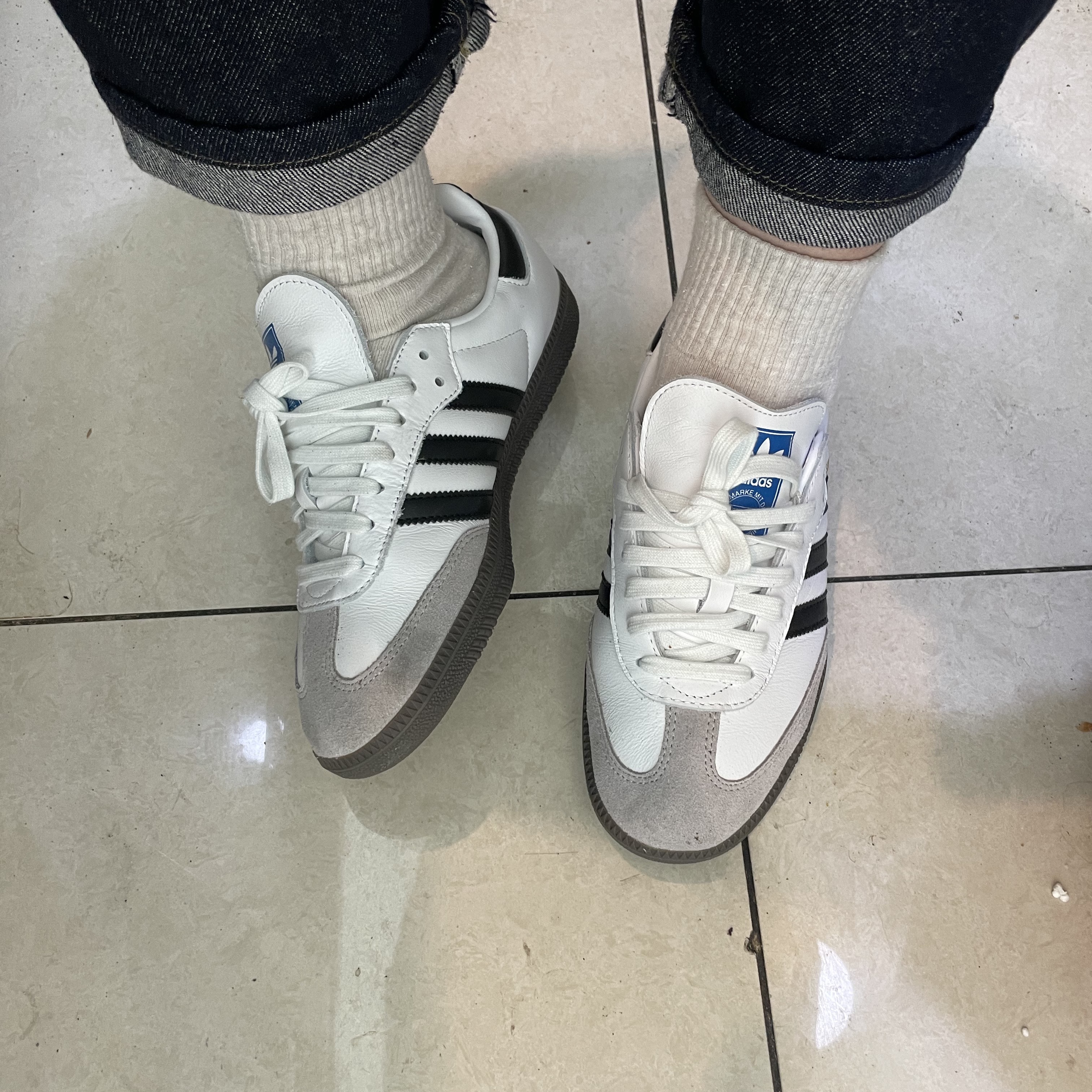 Adidas Samba OG Cloud White 착용 스타일 - 1