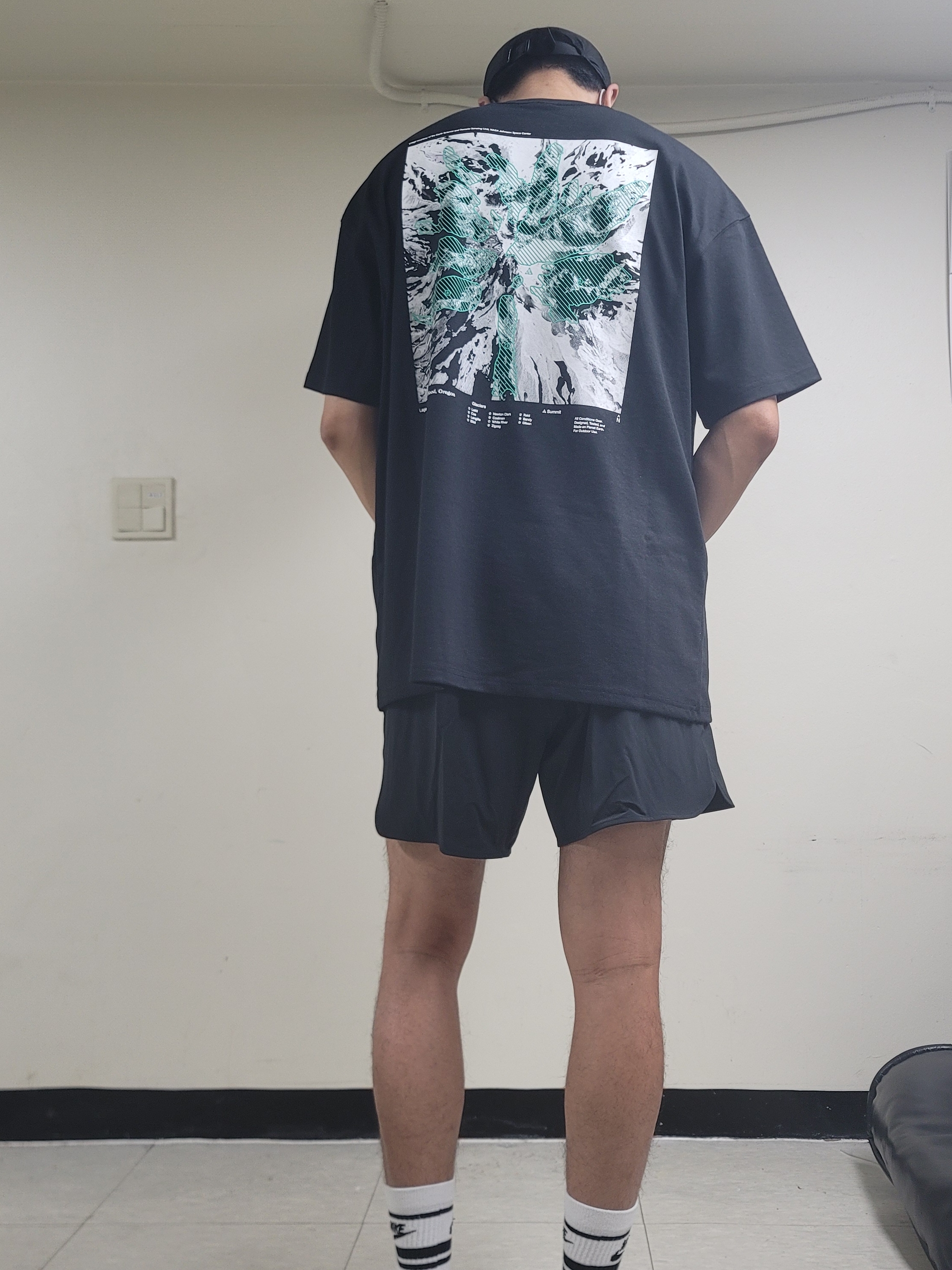 Nike ACG Always Consider T-Shirt Black - US/EU, Nike ACG Dri-Fit New Sands Shorts Black - Asia 착용 스타일 - 1