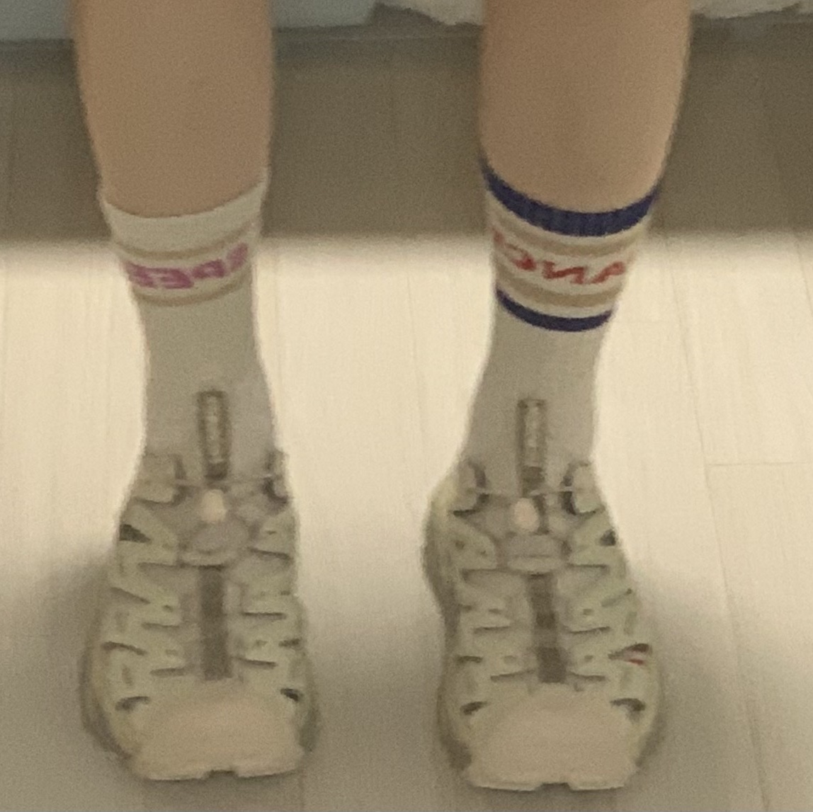 Hoka Hopara Shifting Sand Dune 착용 스타일