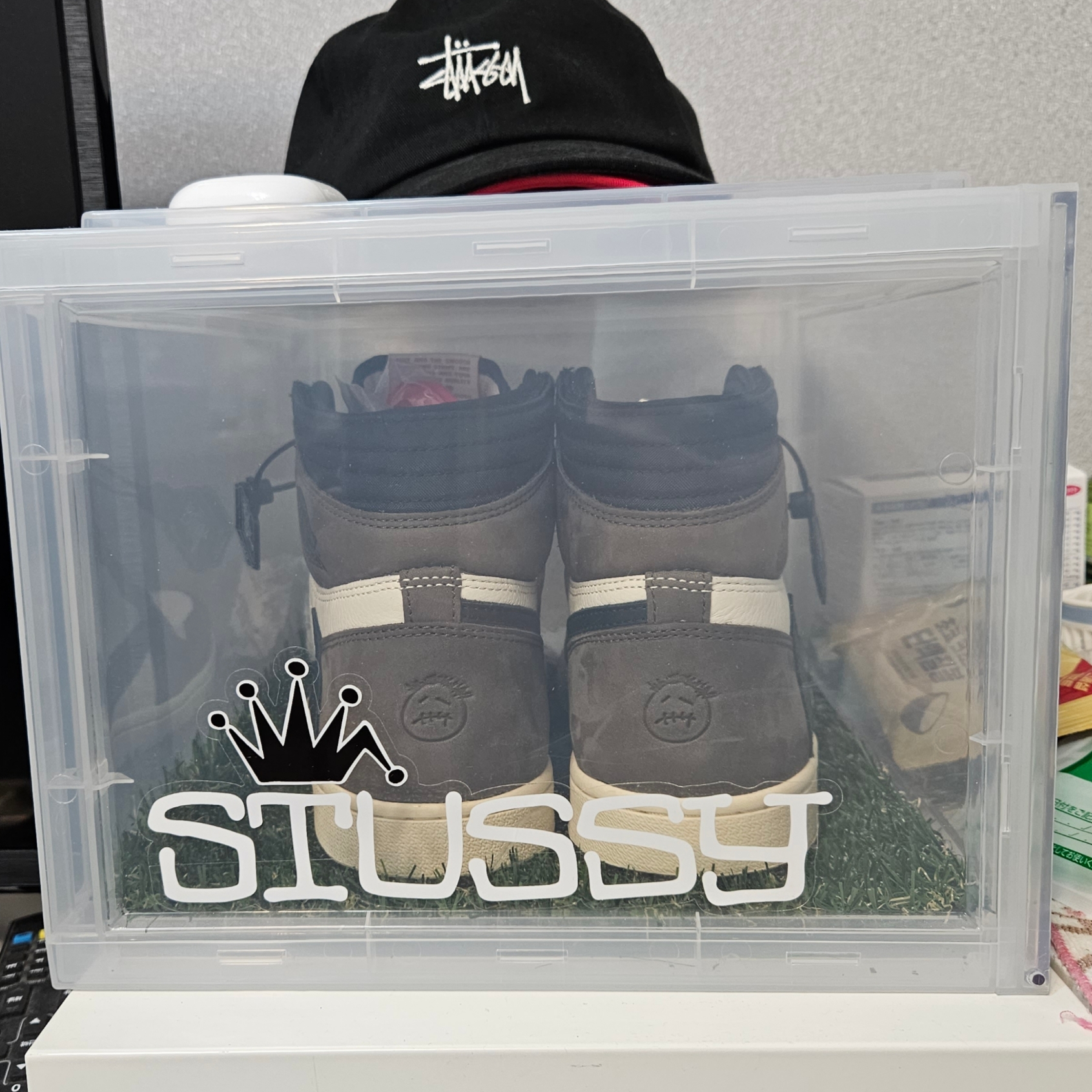 Jordan 1 x Travis Scott Retro High OG SP Mocha 착용 스타일