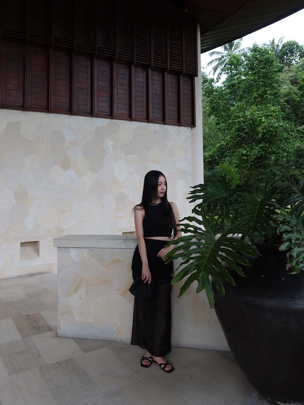 Leha Women Sheer Layering DrapEd Skirt Black 착용 스타일