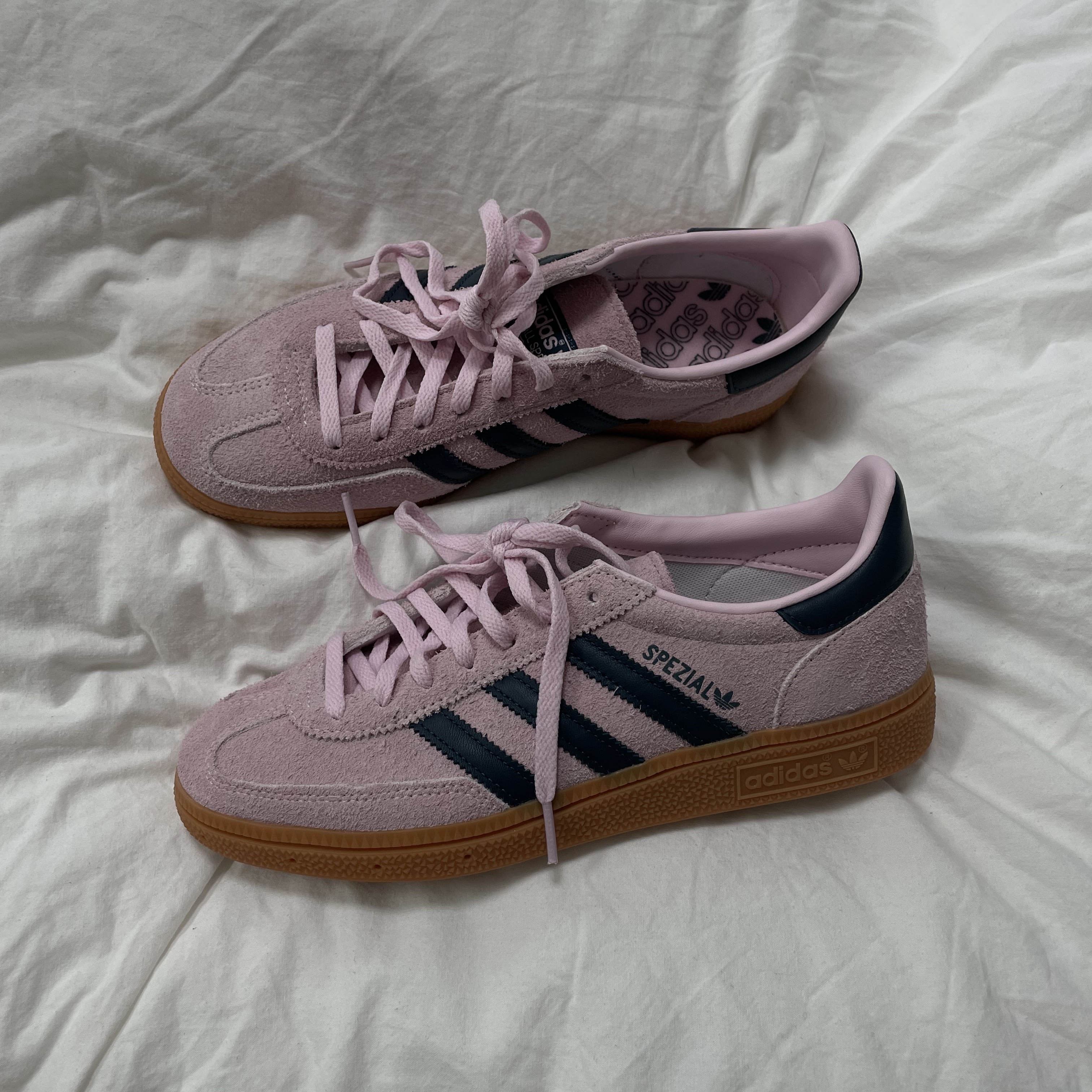 (W) Adidas Spezial Handball Clear Pink 착용 스타일 - 3