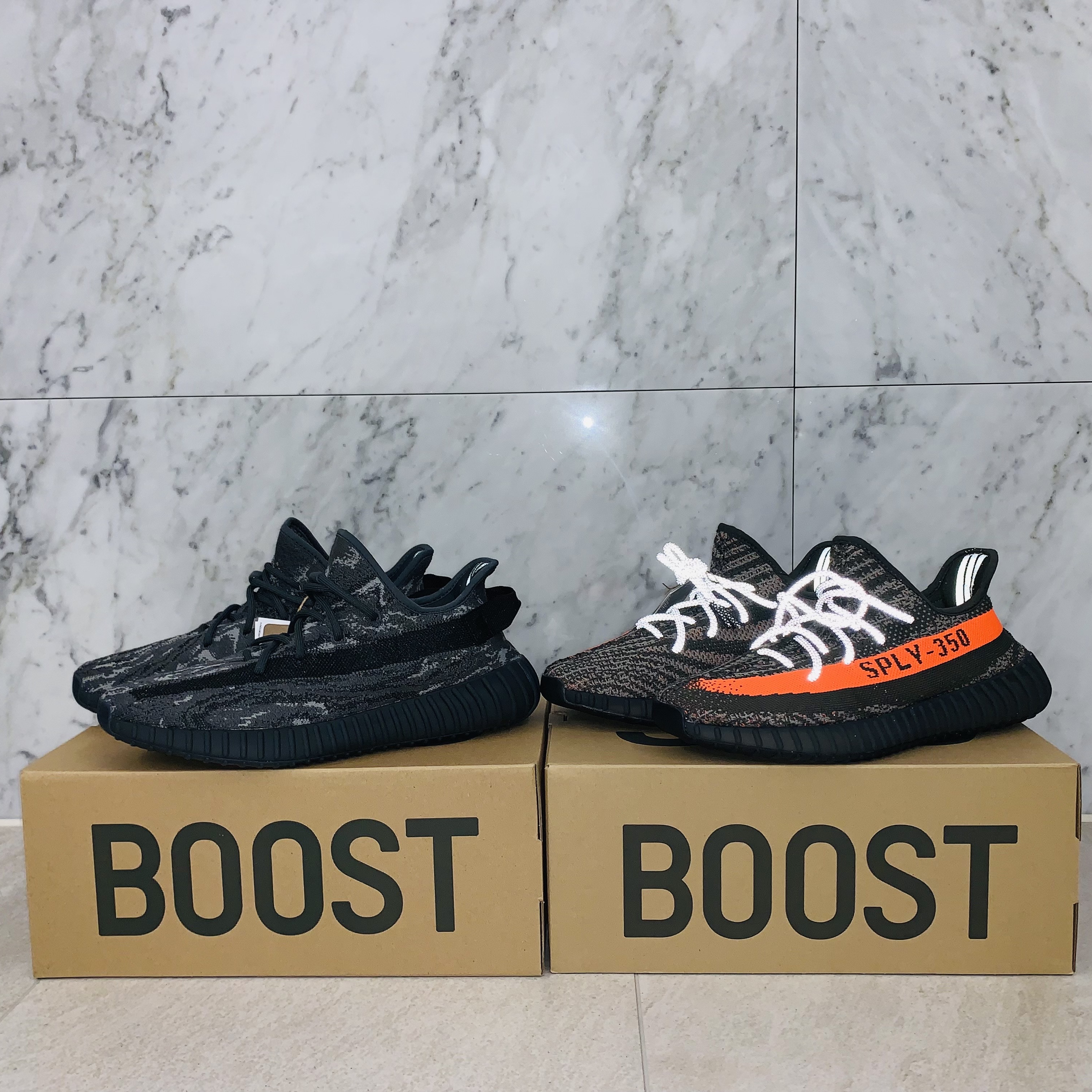 Adidas Yeezy Boost 350 V2 MX Dark Salt 착용 스타일 - 5