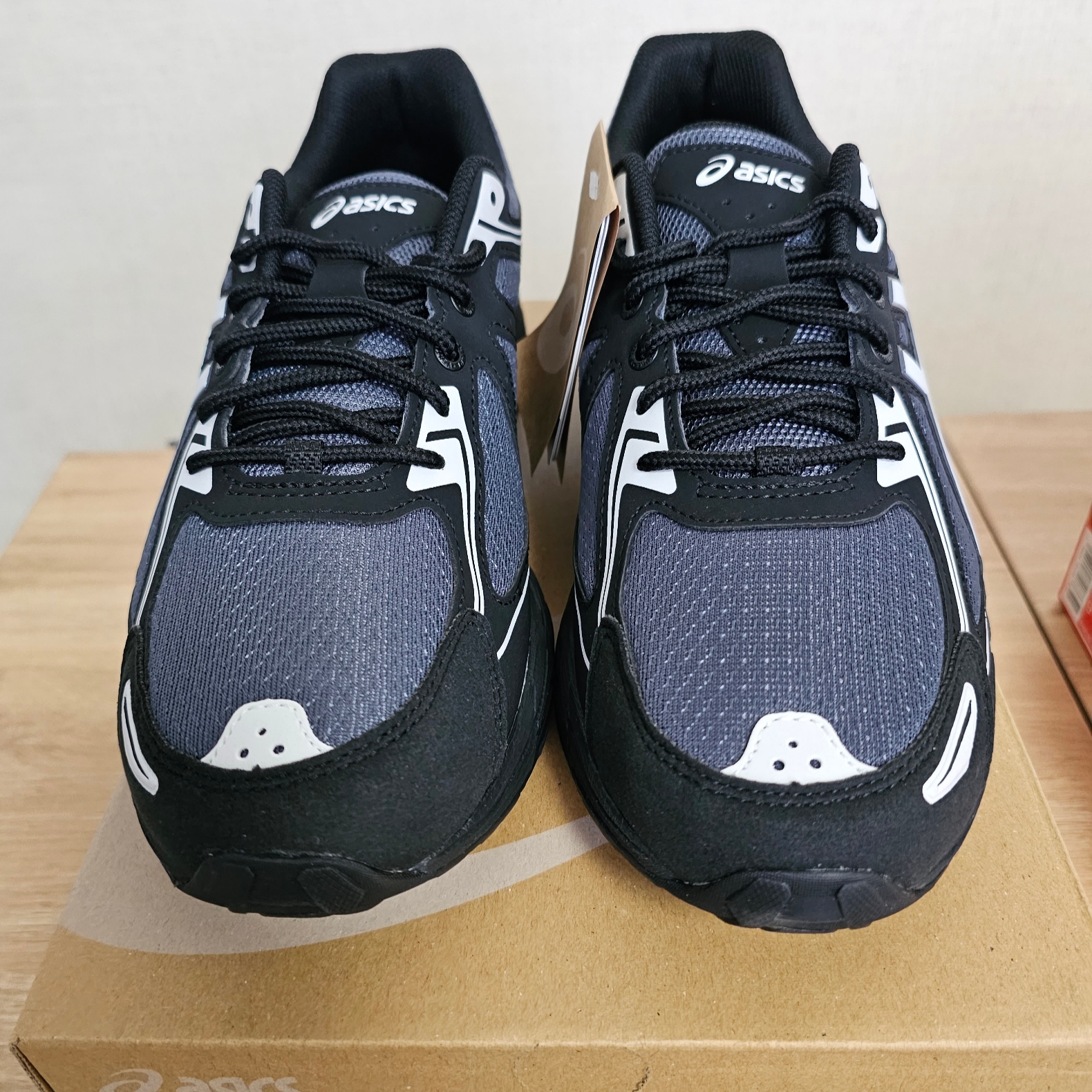 Asics Gel-Venture 6 Carrier Grey 착용 스타일 - 3