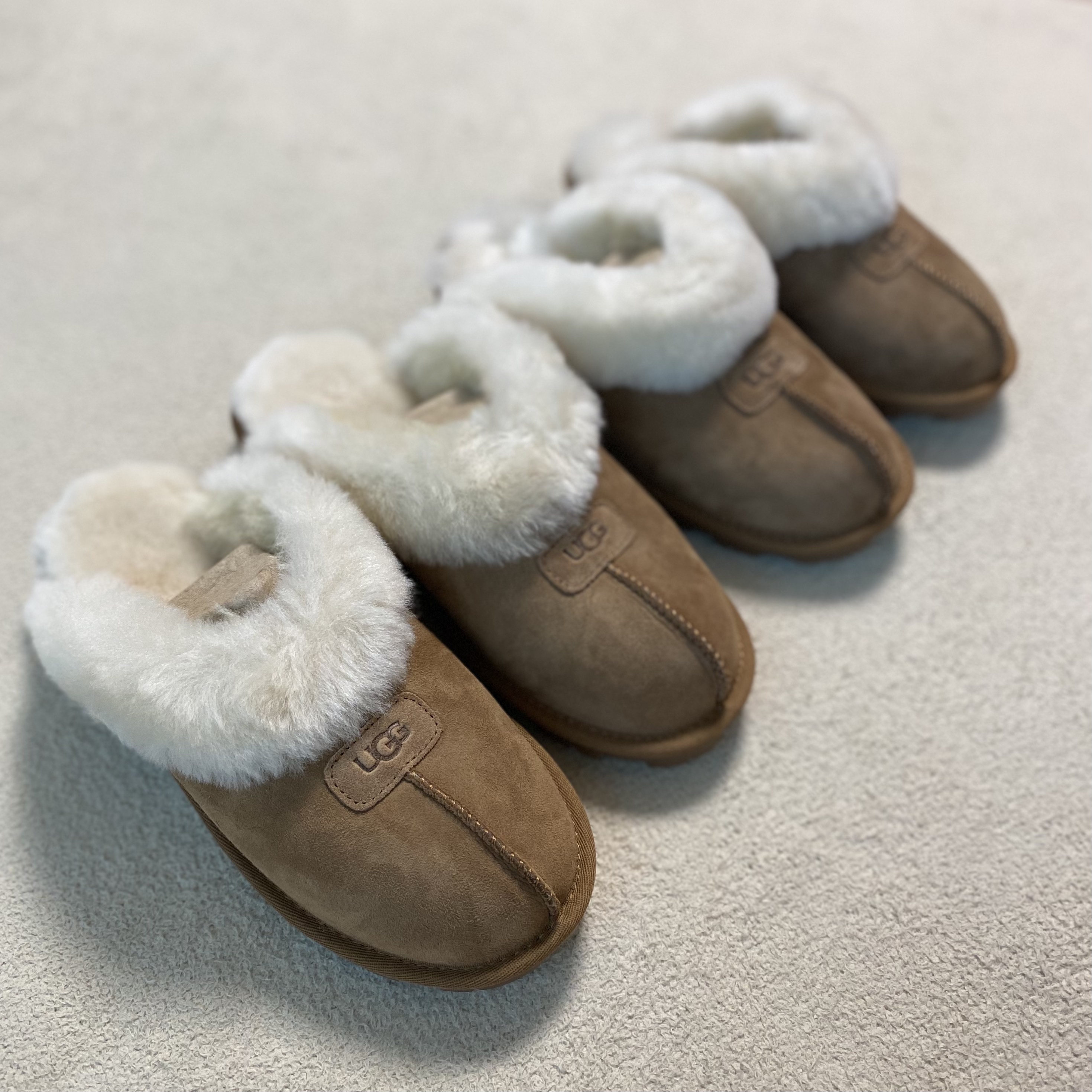 (W) UGG Coquette Slipper Chestnut 착용 스타일