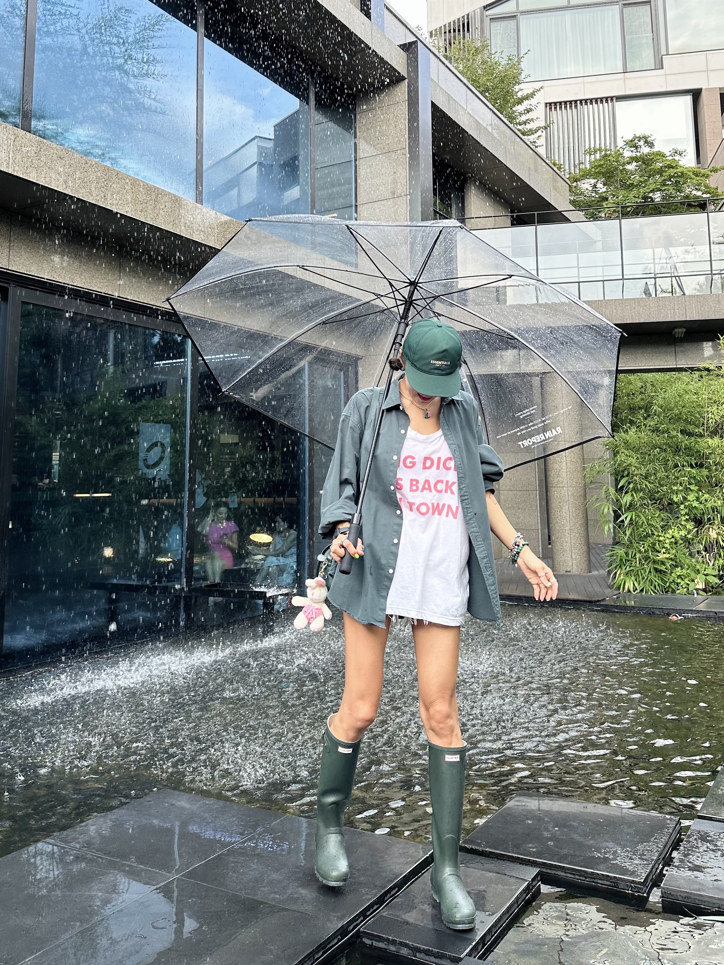 Essentials x New Era Retro Crown Strapback Dark Green, (W) Hunter Original Tall Wellington Boots Hunter Green 착용 스타일 - 1