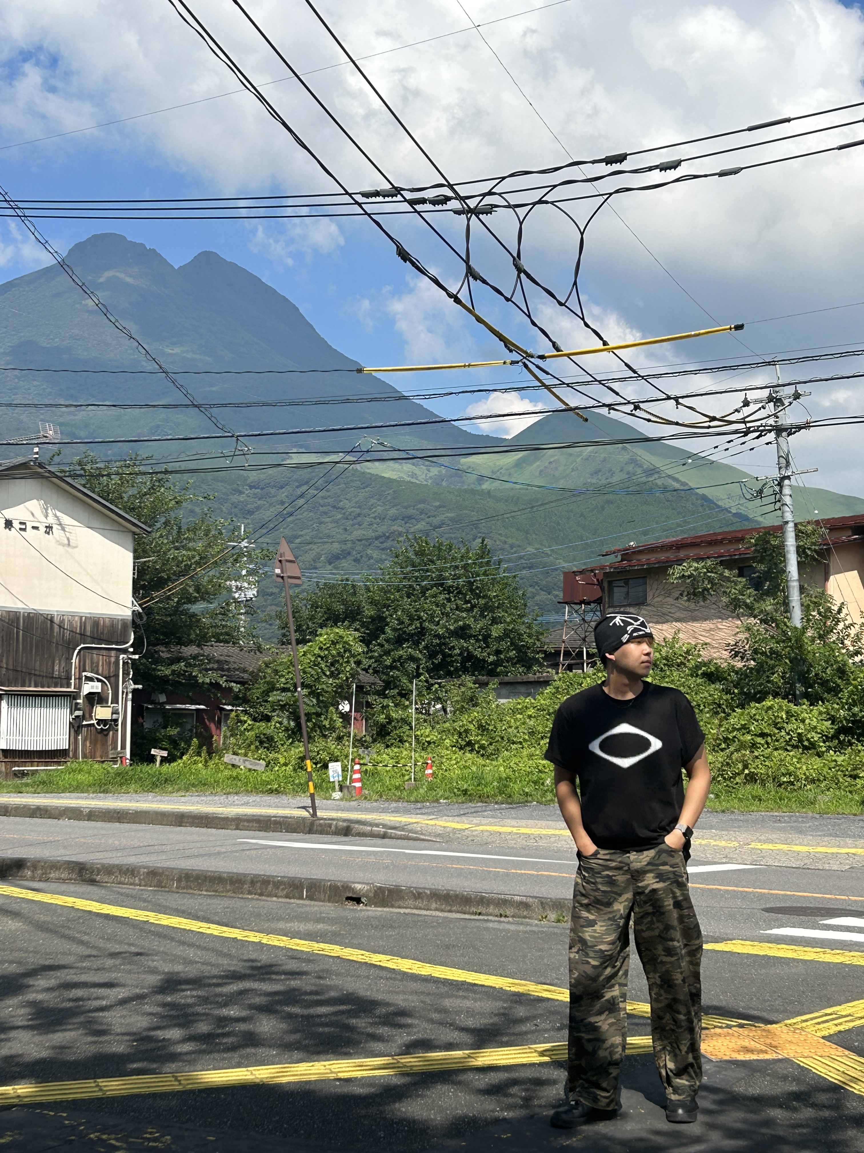 Arc'teryx Bird Head Toque Orca, (W) Mischief Rhombus Blur T-Shirt Basic Black 착용 스타일 - 1